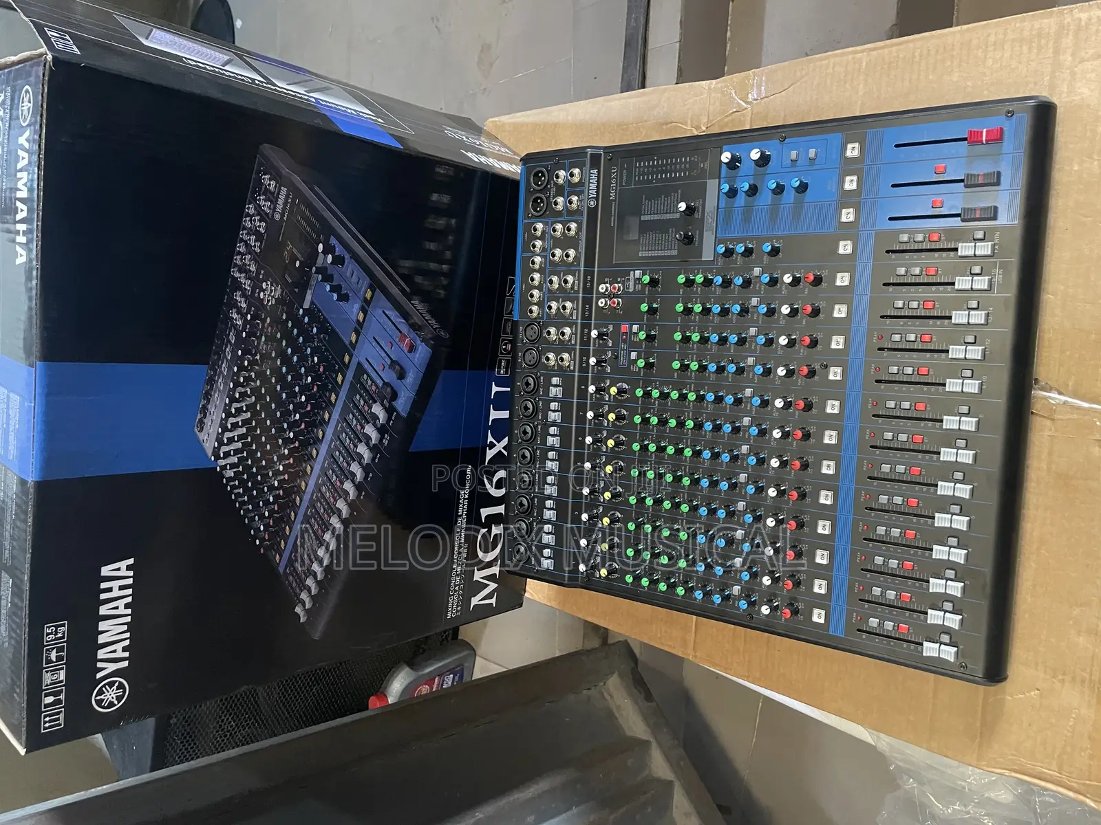 Yamaha Mg16xu 16-Channel Mixer With Usb and Fx