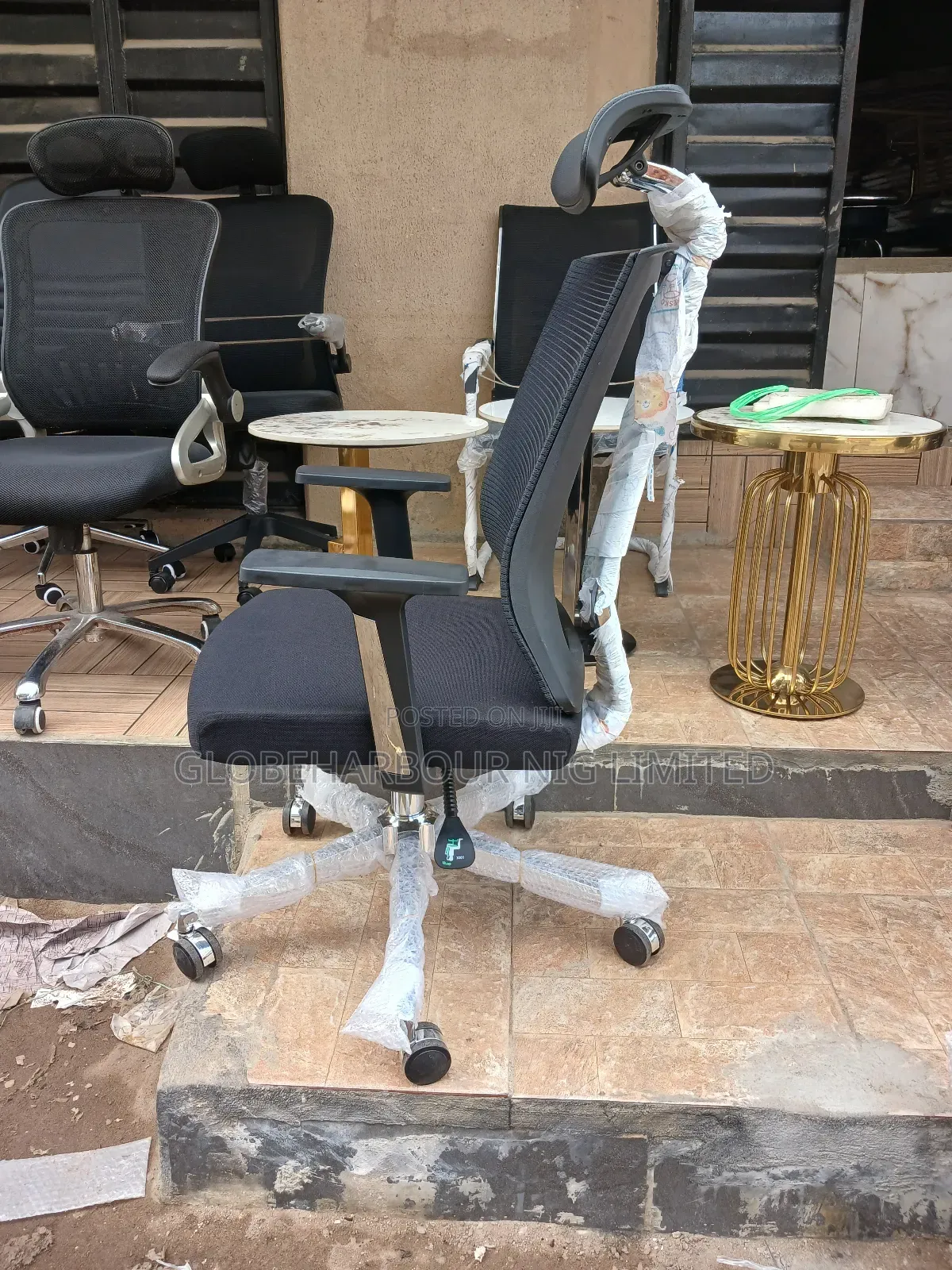 High-Quality Luxury Executive Chair With Headrest