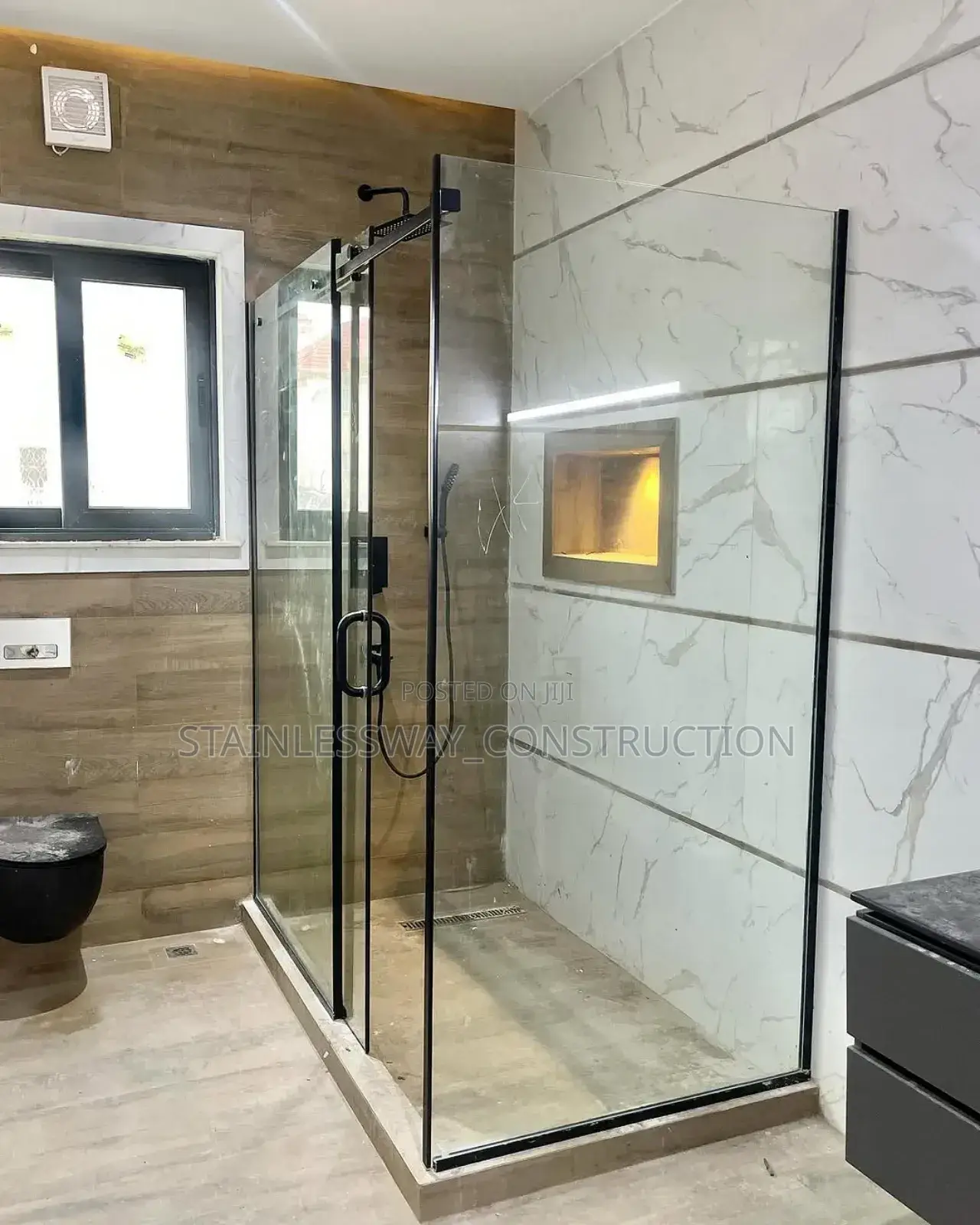 Shower Cubicleclean and Fresh Experience Max
