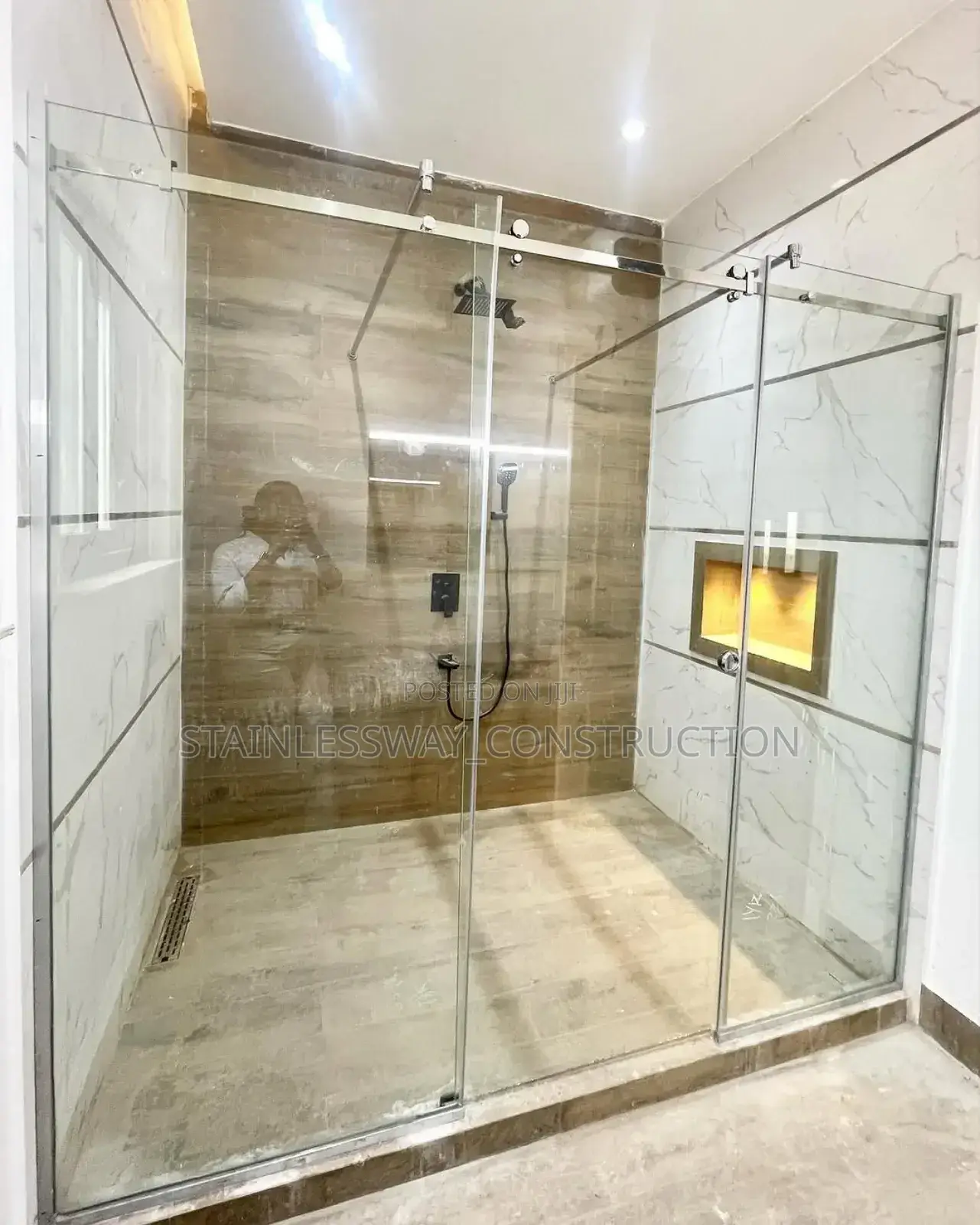 Aquaglass Showercubicle Pure and Cleanlux