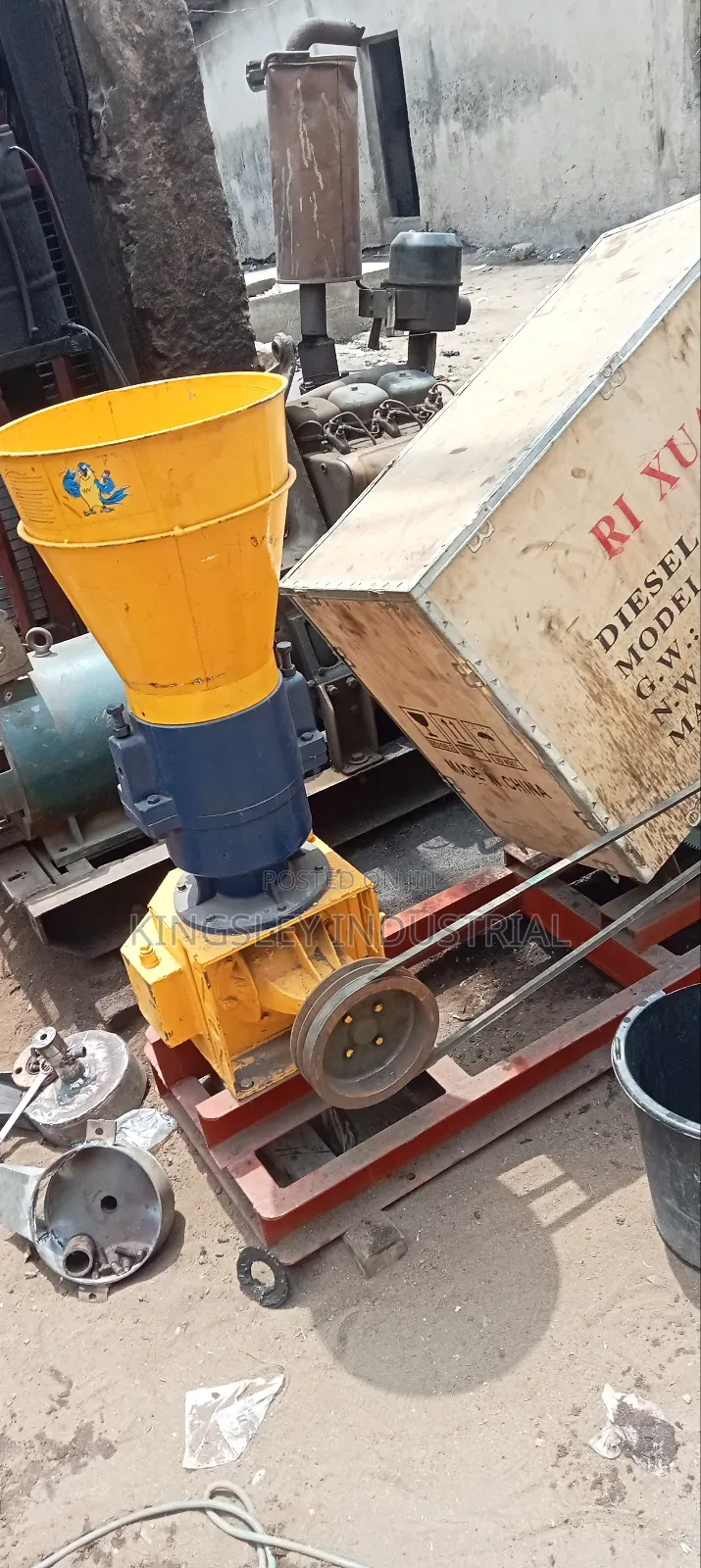 Pellet Machine Animal Food Processing 300kg Diesel Engine