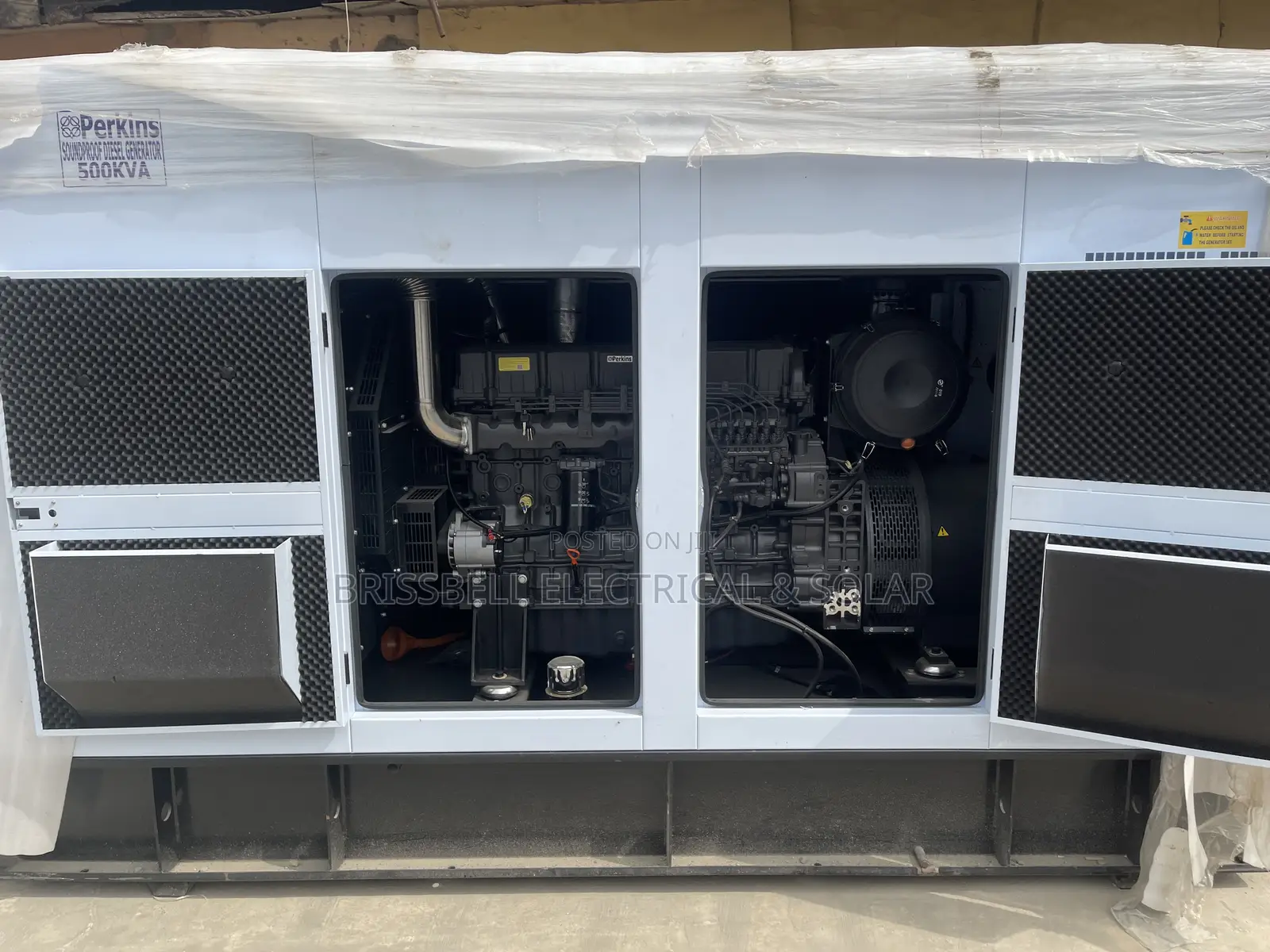 Durable New Perkins Soundproof Diesel Generator 500kva