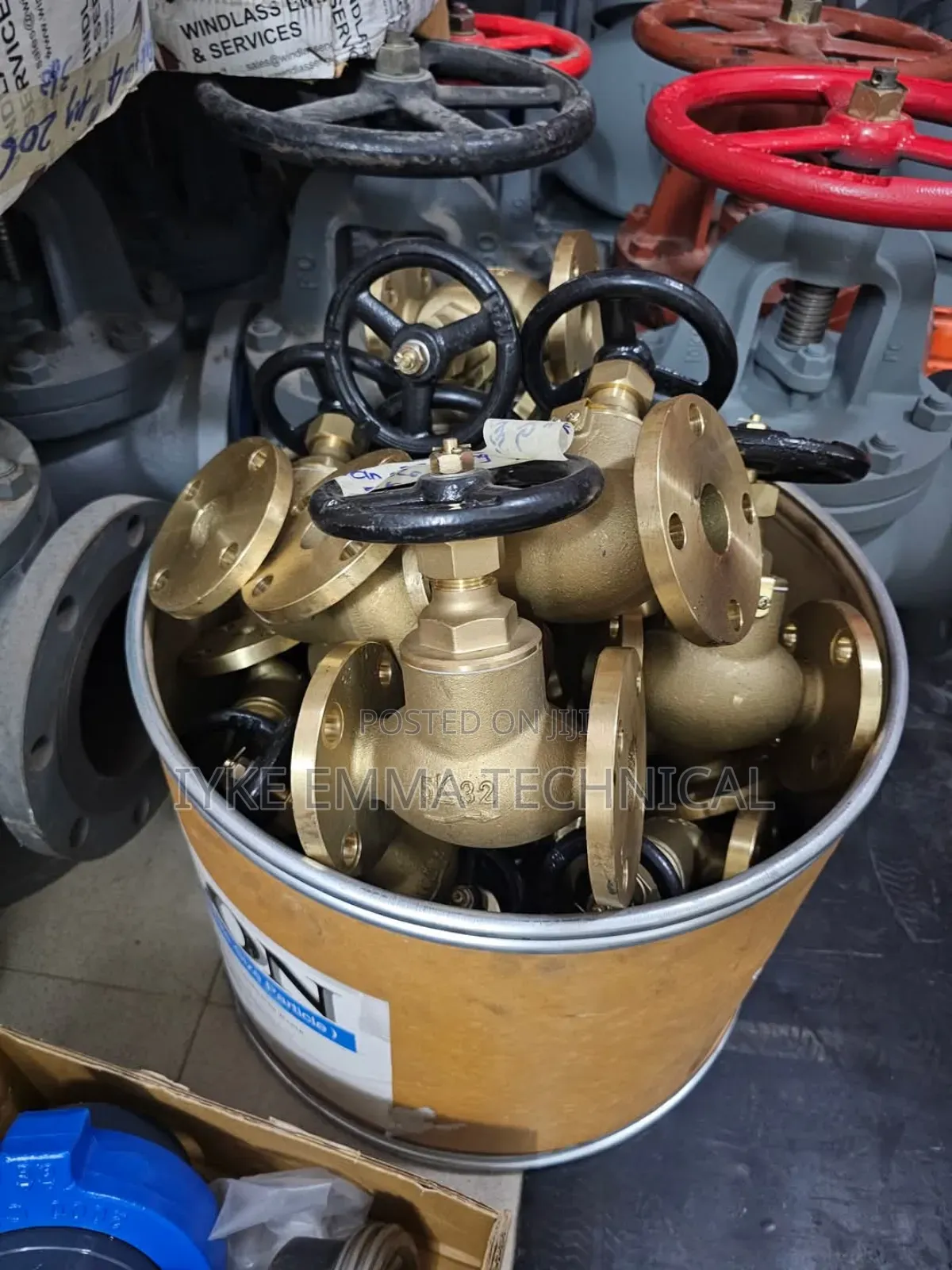 Brass Globe Valve
(Bronze Globe Valve)
Size: Dn 15 –Dn 32