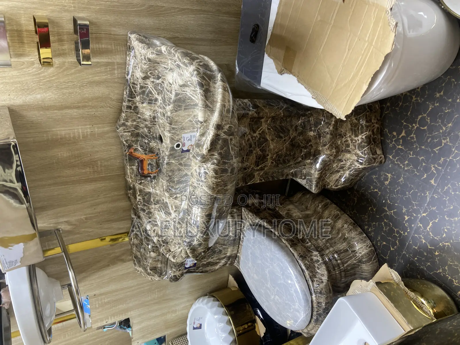Ceramic Luxury Water Closet