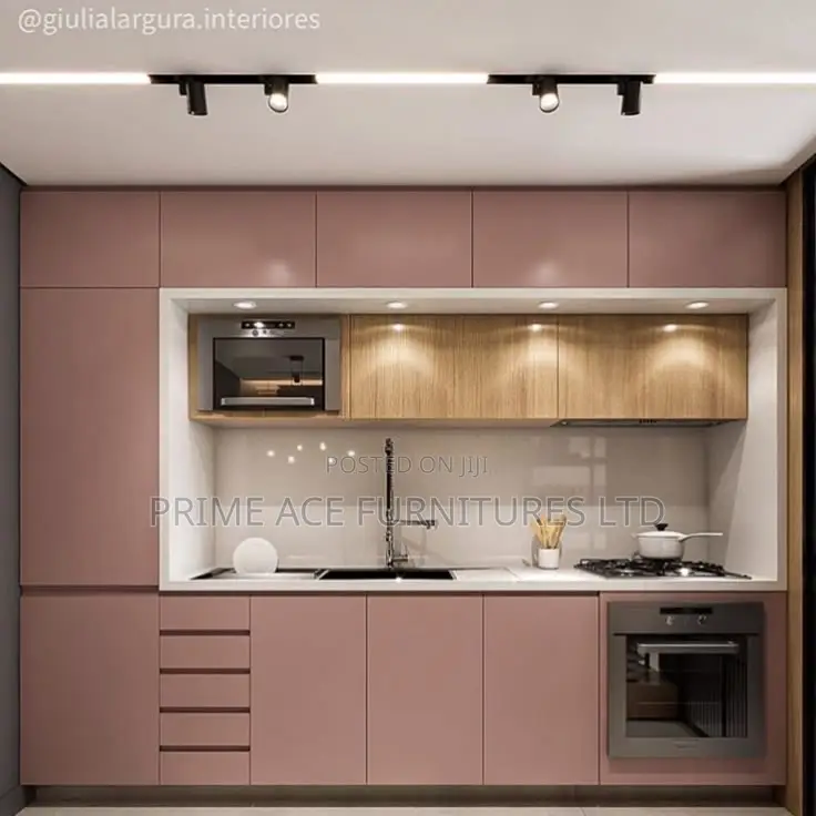 Prime Luxurious Kitchen