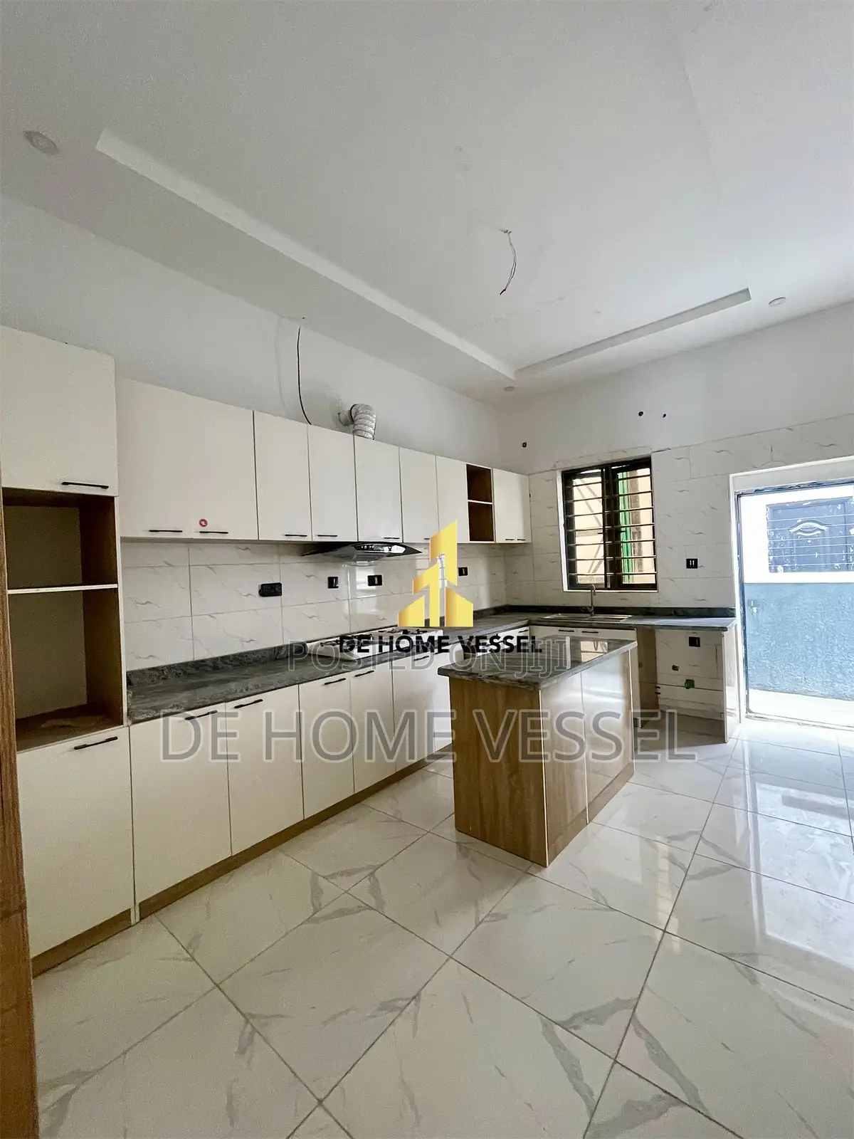 4bdrm Duplex in Ajah for sale