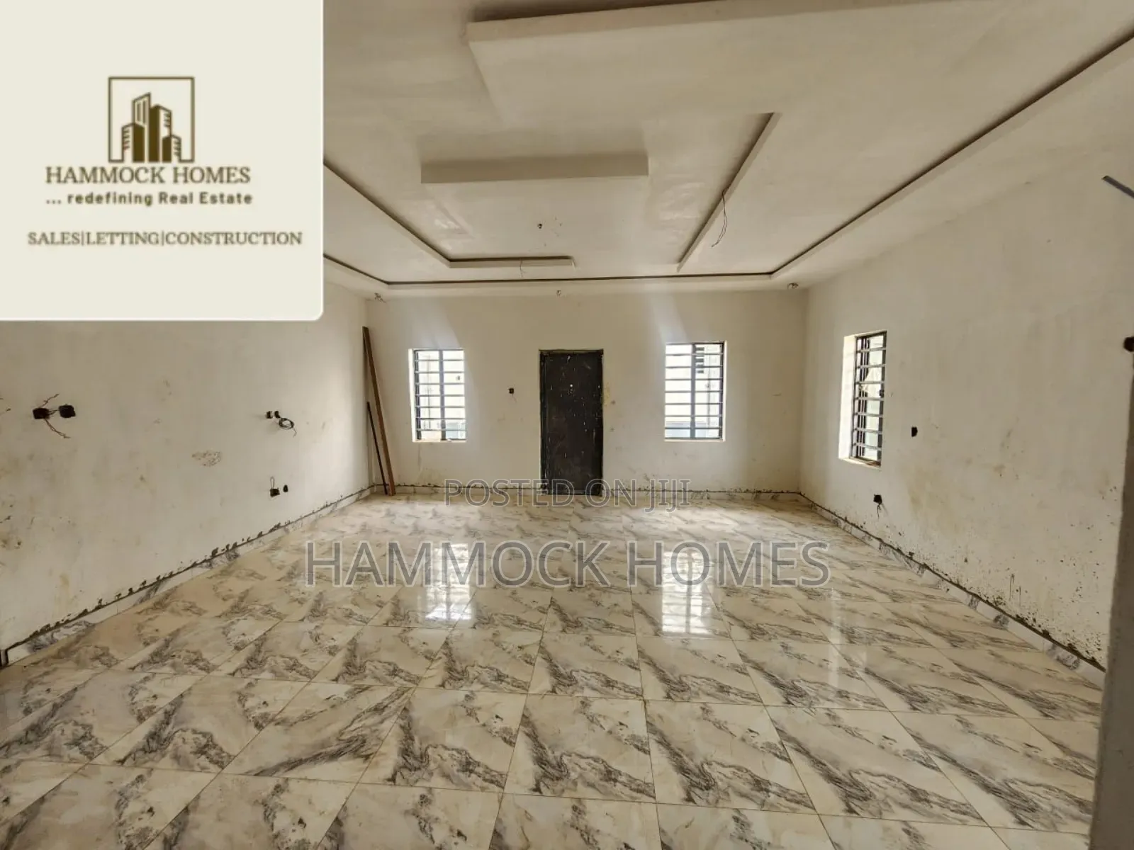 4bdrm Duplex in Oyelade Gra, Oluyole Estate for sale