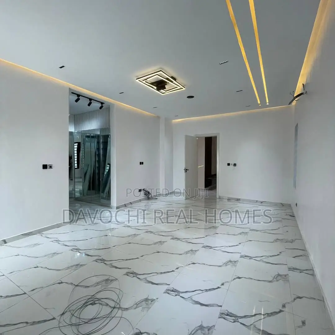 5bdrm Duplex in 2Nd Toll Gate, Lekki for rent