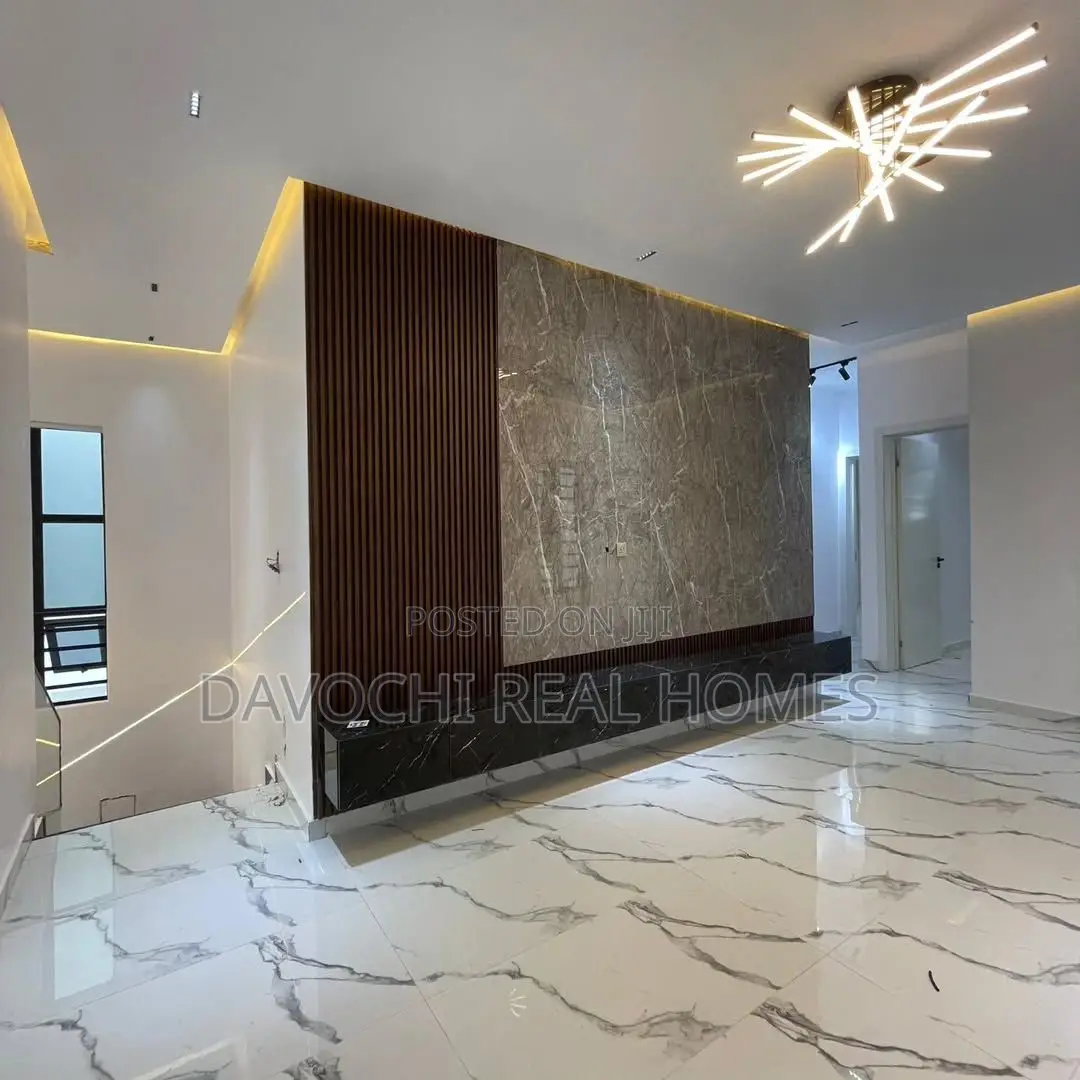 5bdrm Duplex in 2Nd Toll Gate, Lekki for rent