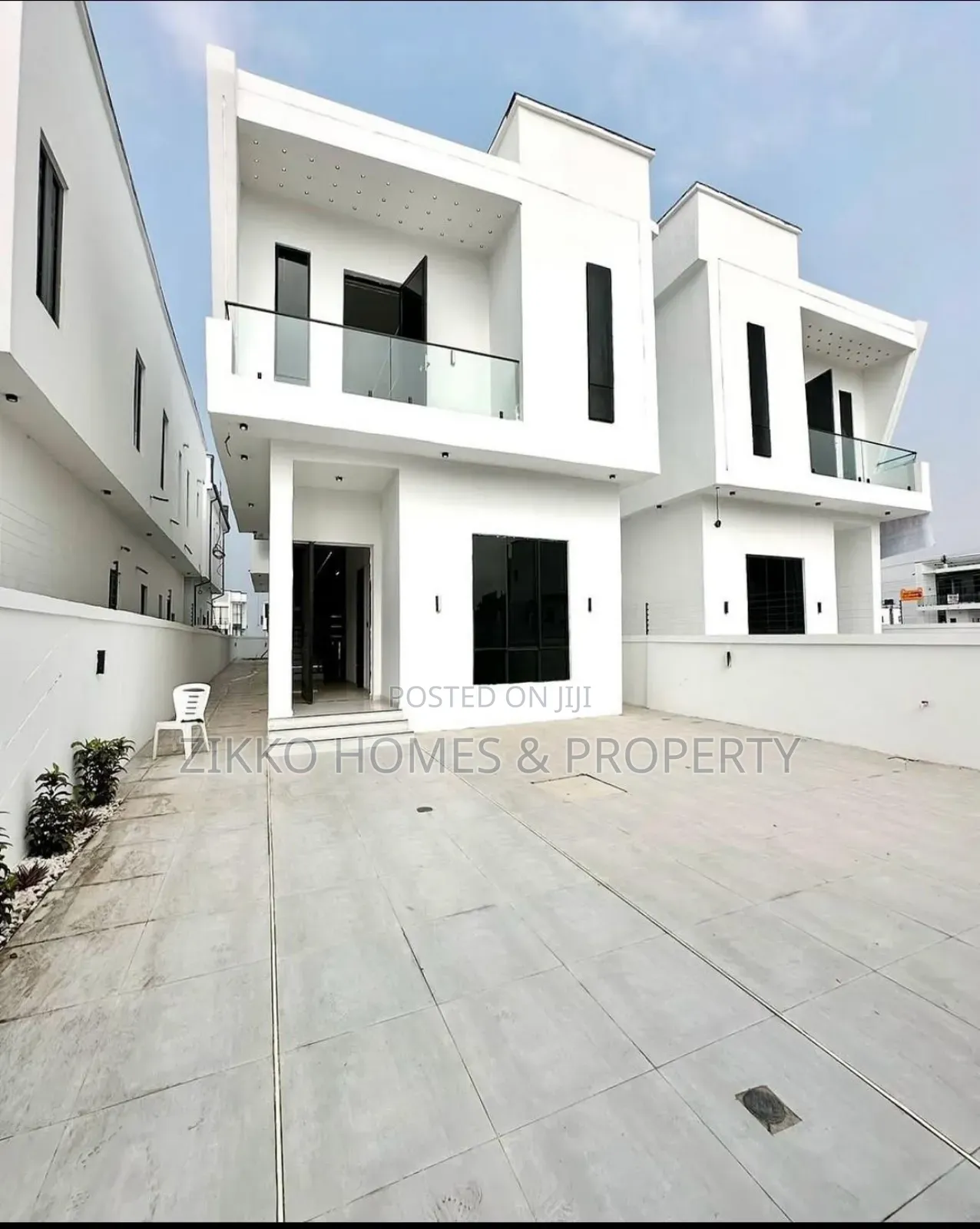 4bdrm Duplex in Ajah for sale