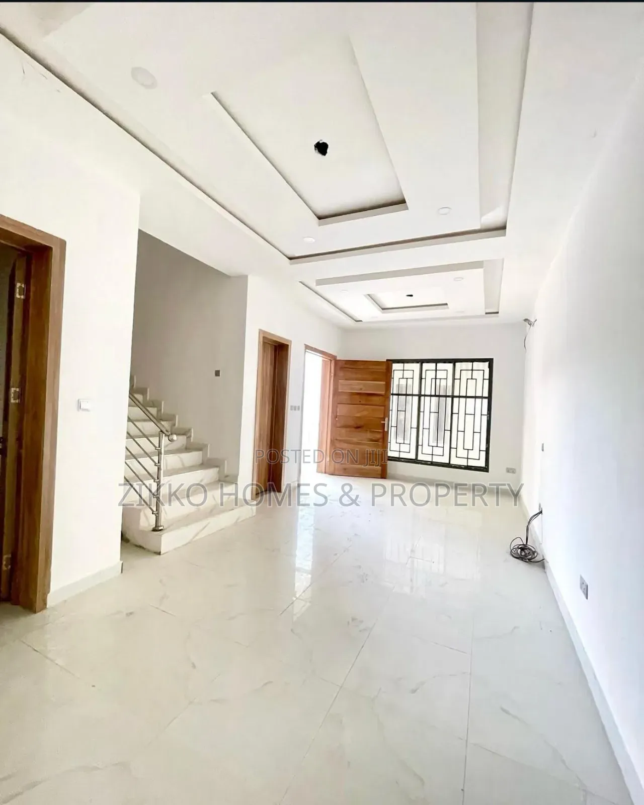4bdrm Townhouse/Terrace in Ikota, Lekki for sale