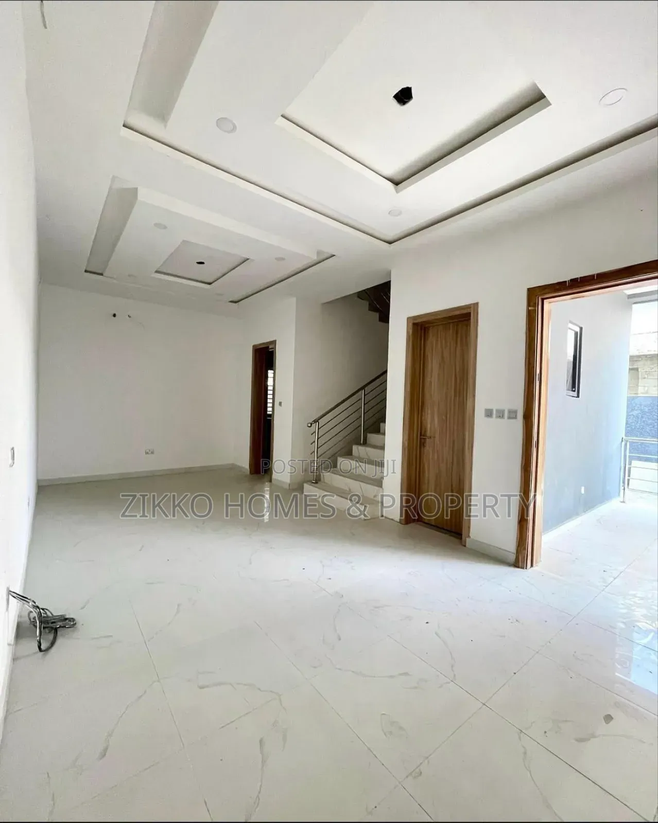 4bdrm Townhouse/Terrace in Ikota, Lekki for sale