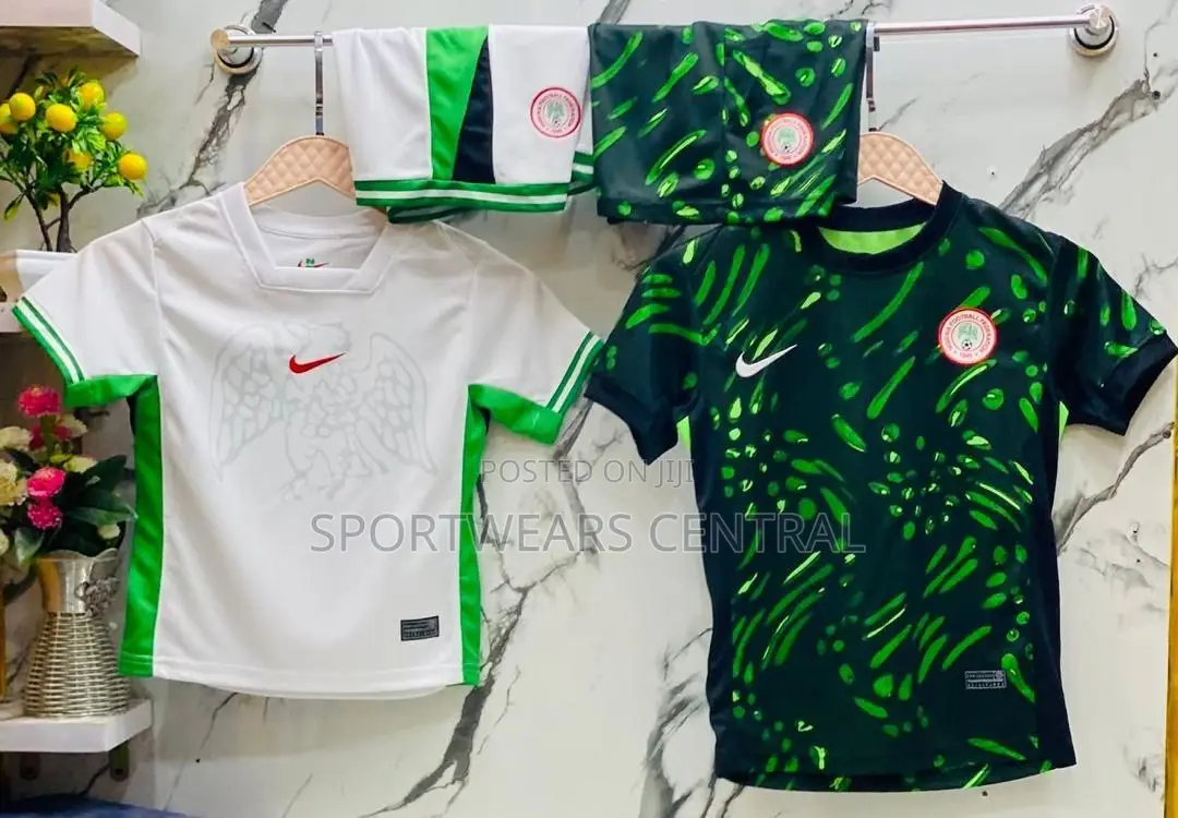 Latest Children Super Eagle Jersey Home-green Away-white