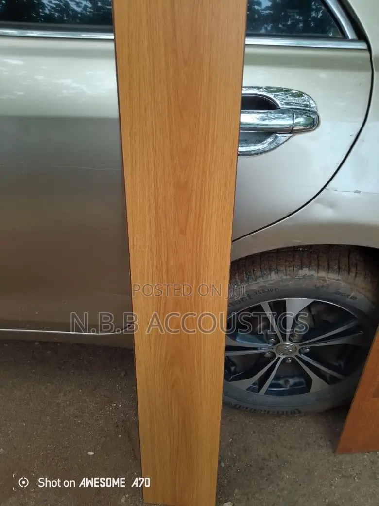 Wooden Floor Installer