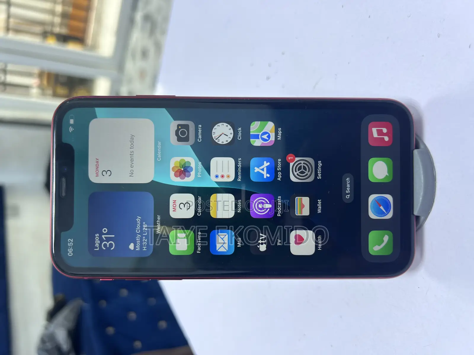 Apple iPhone 11 64 GB Red