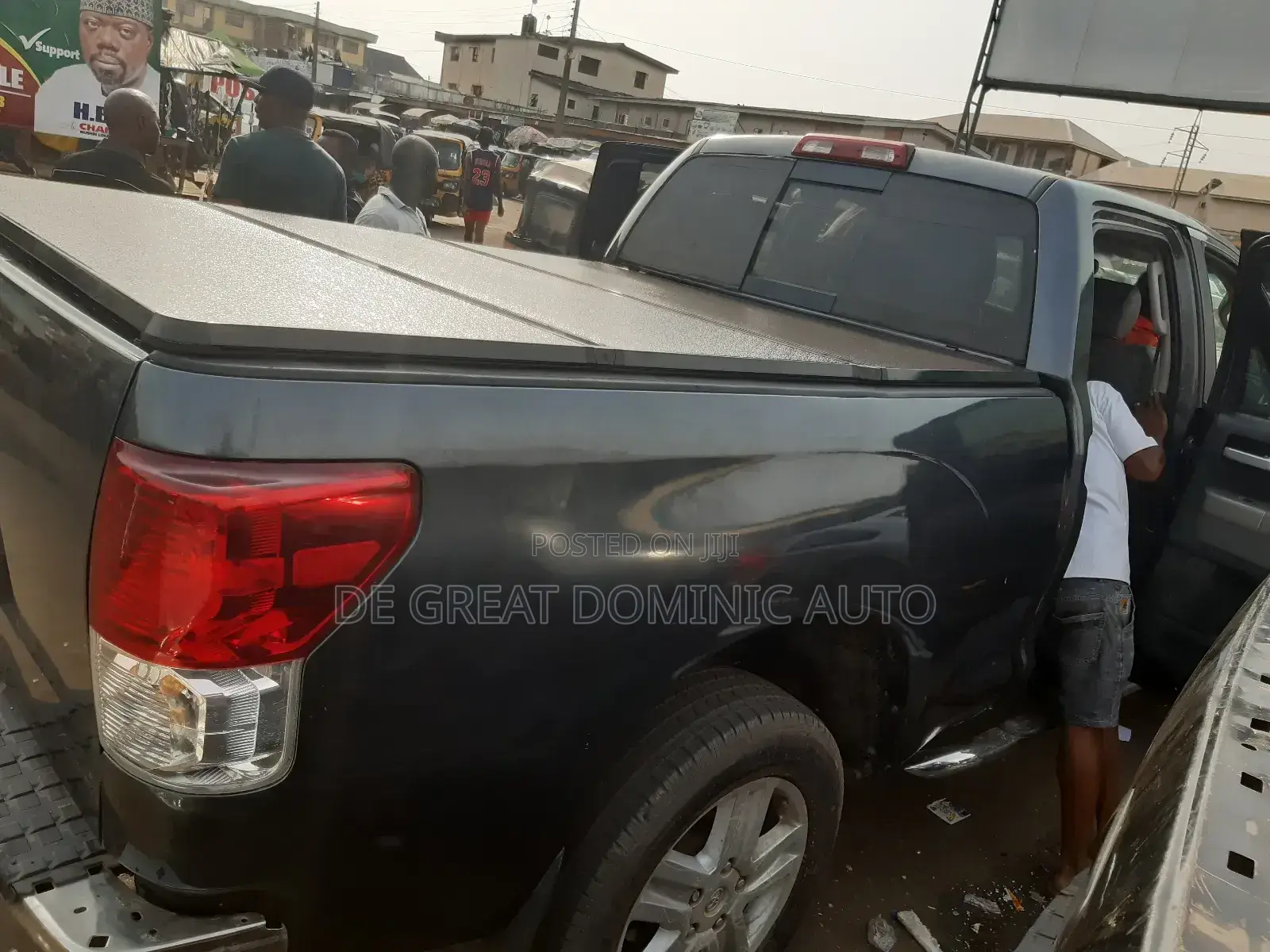 Fiber Folding Boot Cover for Toyota Tundra
