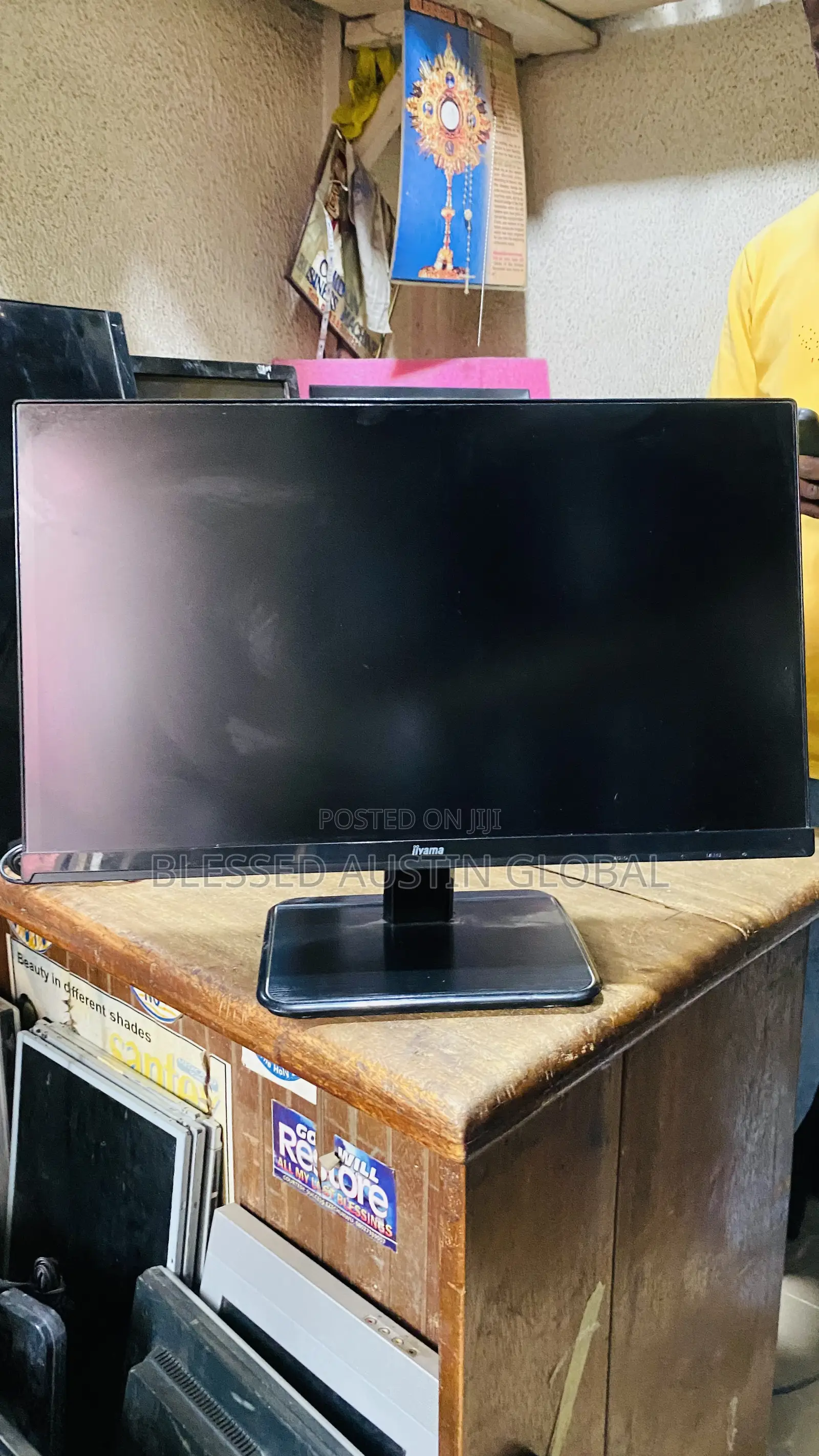22 Inches Gaming Frameless Monitor