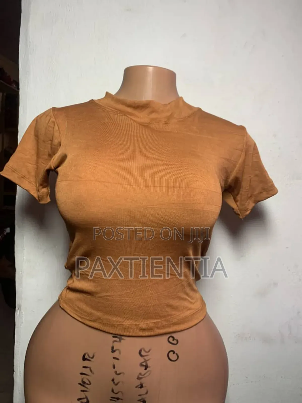 Crop Tops/Tank Tops