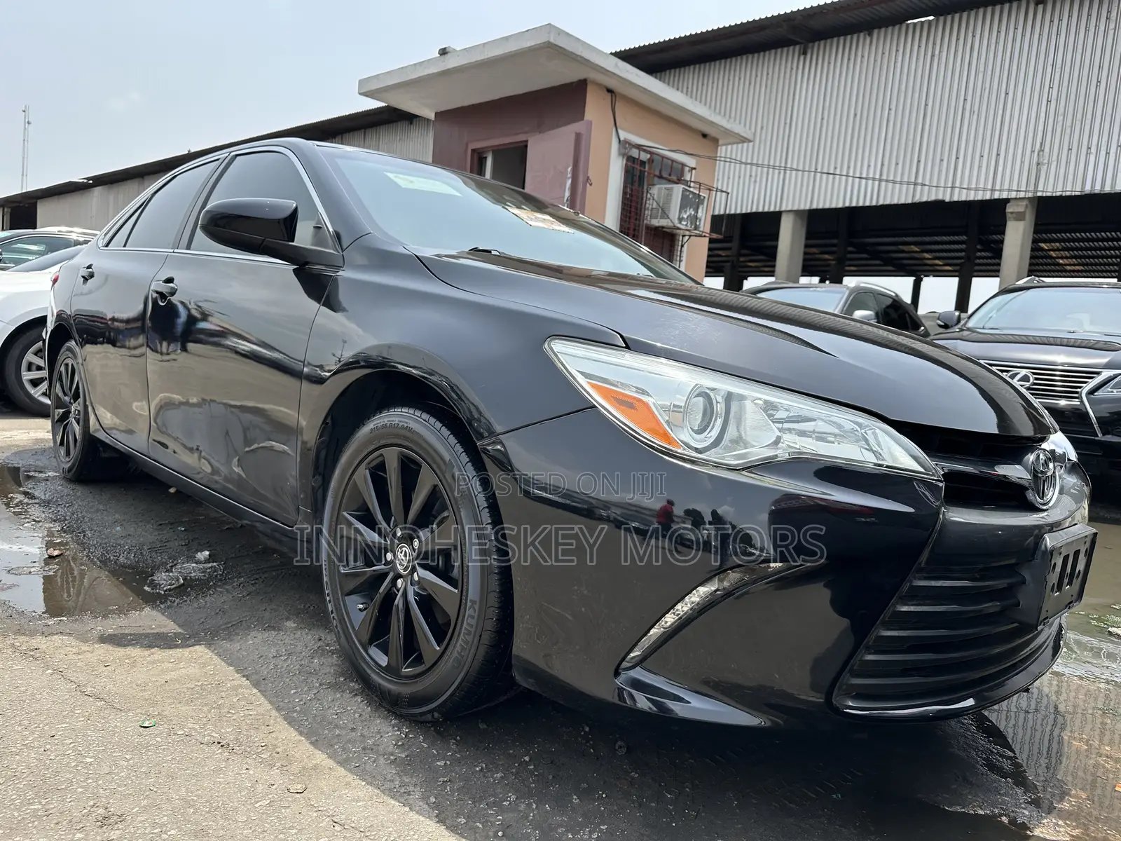 Toyota Camry 2016 Black