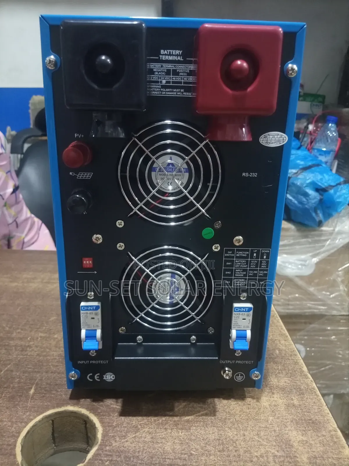 Famicare Hybrid Inverter 3.5kva 24v With Warranty