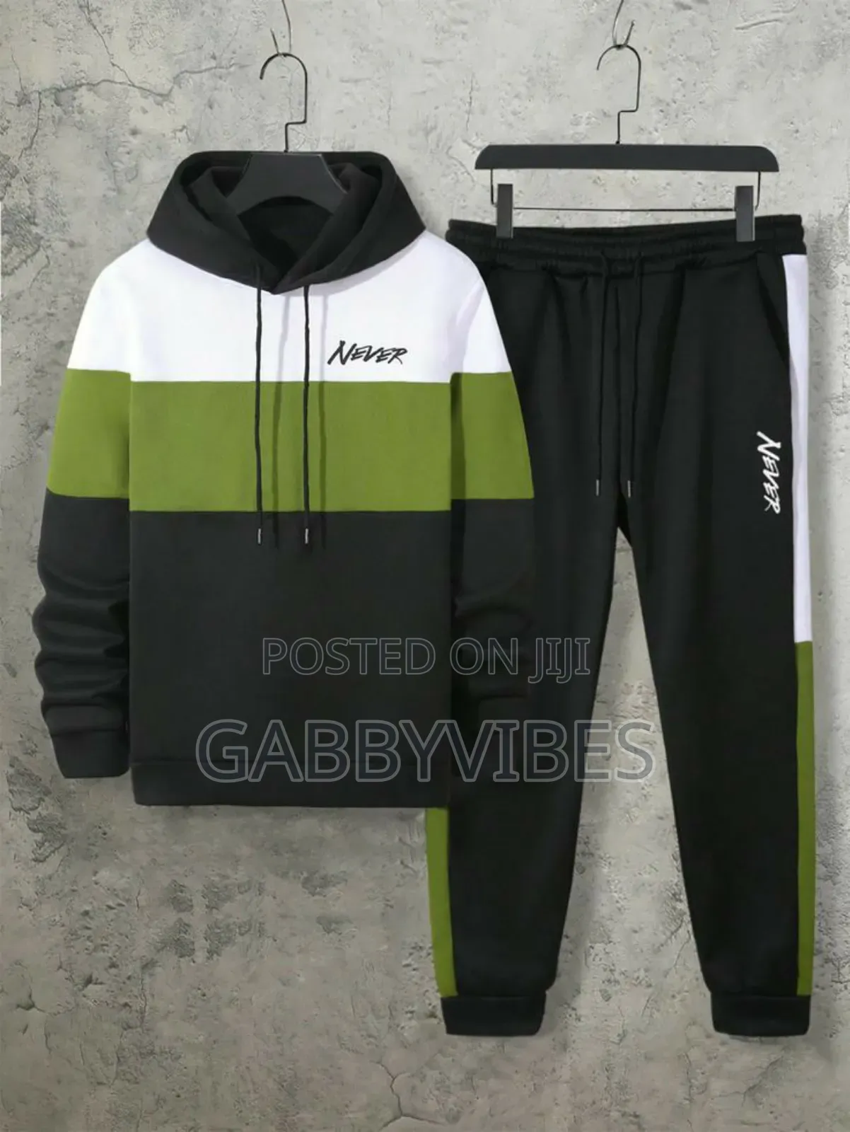 King-Like Quality Patch Hoodie and Joggers