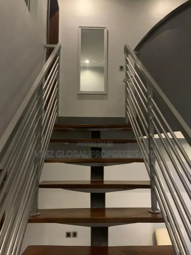 Luxury One Bedroom Duplex With Excellent Facilities