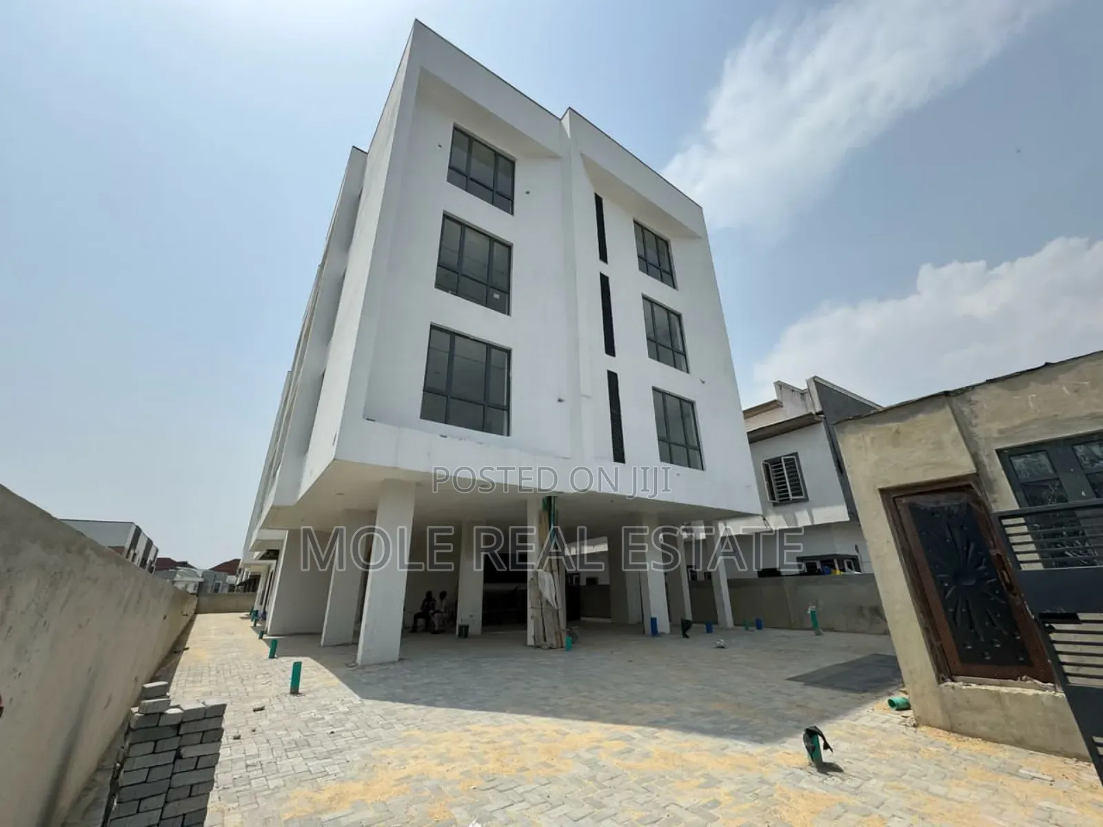 2 Bedroom Serviced Apartment Chevron Leki