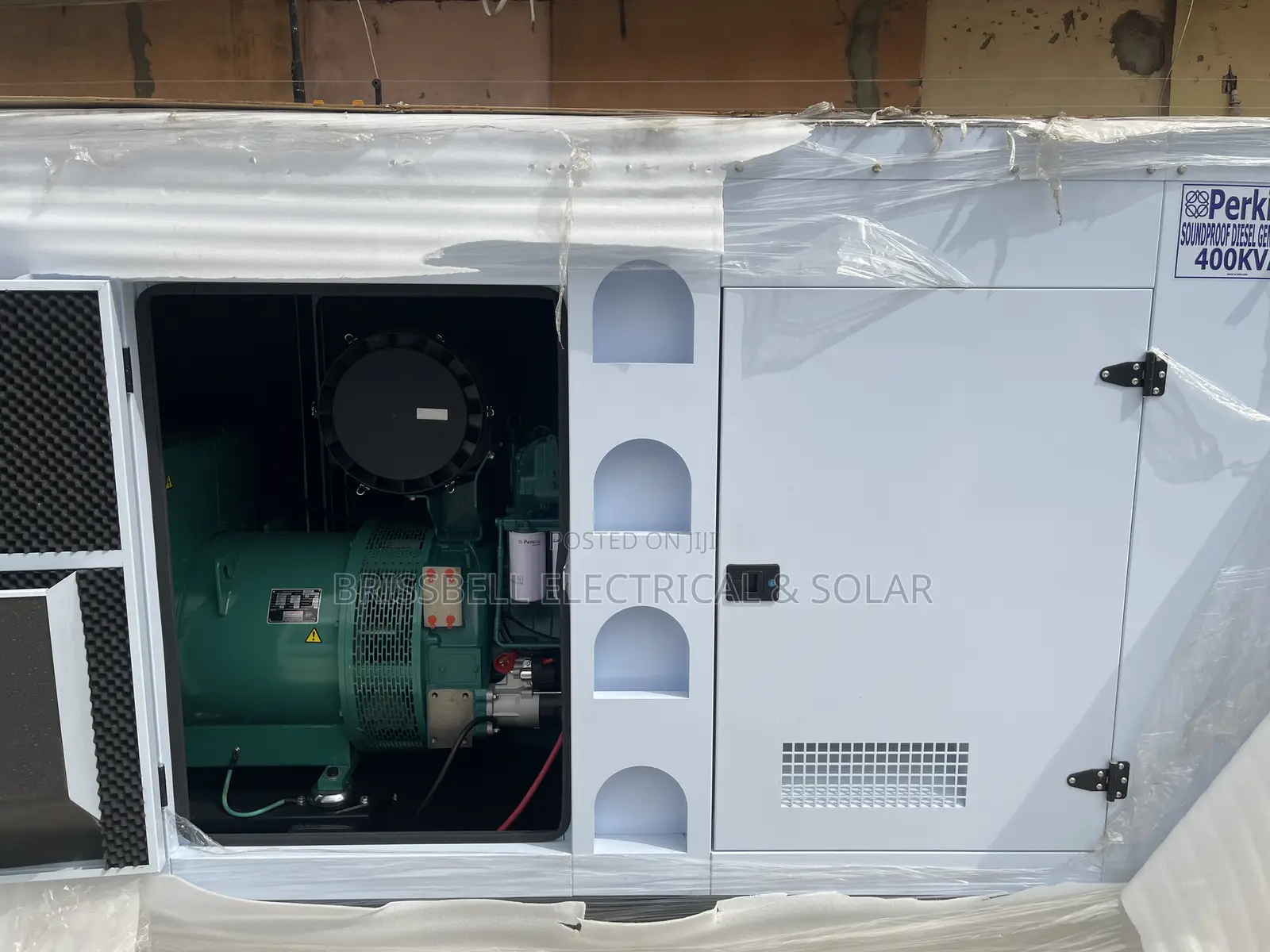 New Arrival Perkins Soundproof Diesel Generator 400kva