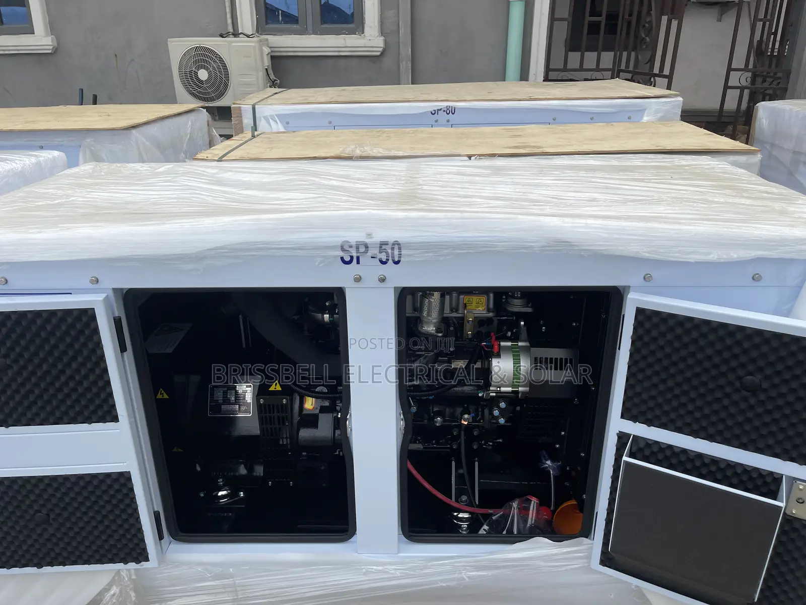 Elegant Perkins Soundproof Diesel Generator 50kva