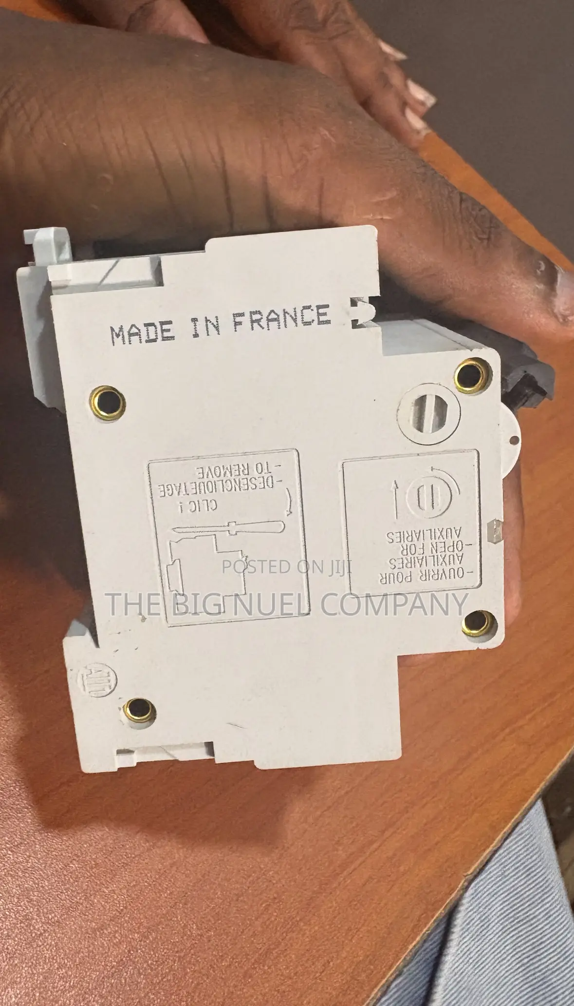 Schneider 2 Pole Dc Breaker Nc 120a