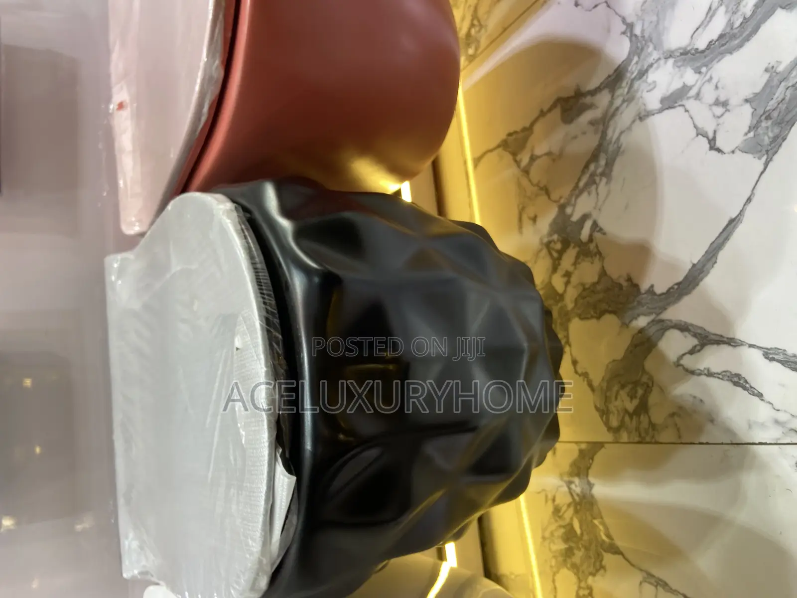 Wall Hung Water Closet Quality Black Concealed