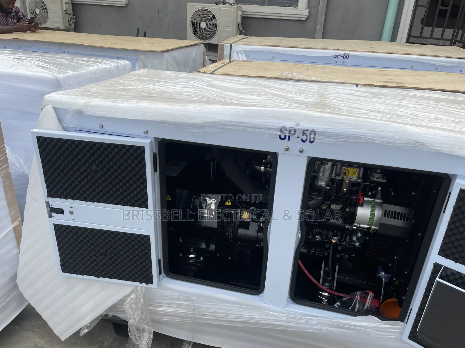 Elegant Perkins Soundproof Diesel Generator 40kva