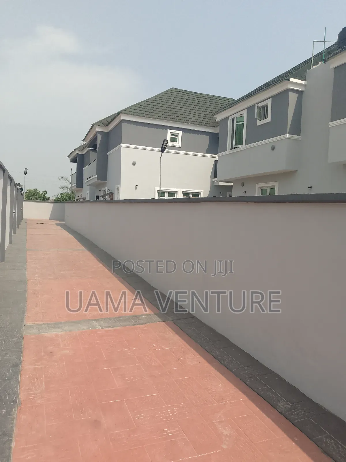 4bdrm Duplex in Ibeju for sale