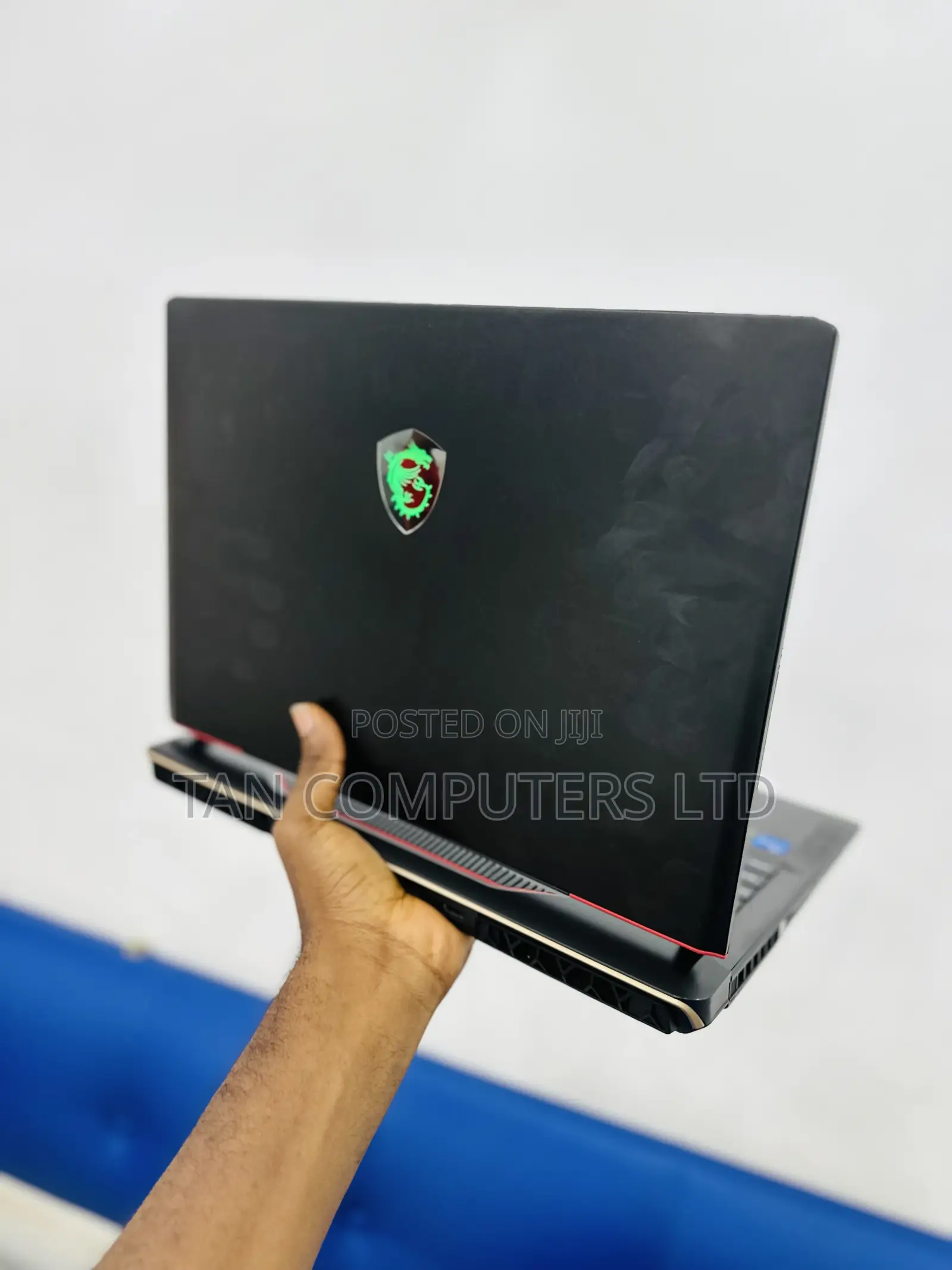Laptop MSI GE66 Raider 16GB Intel Core i7 SSD 1.5T