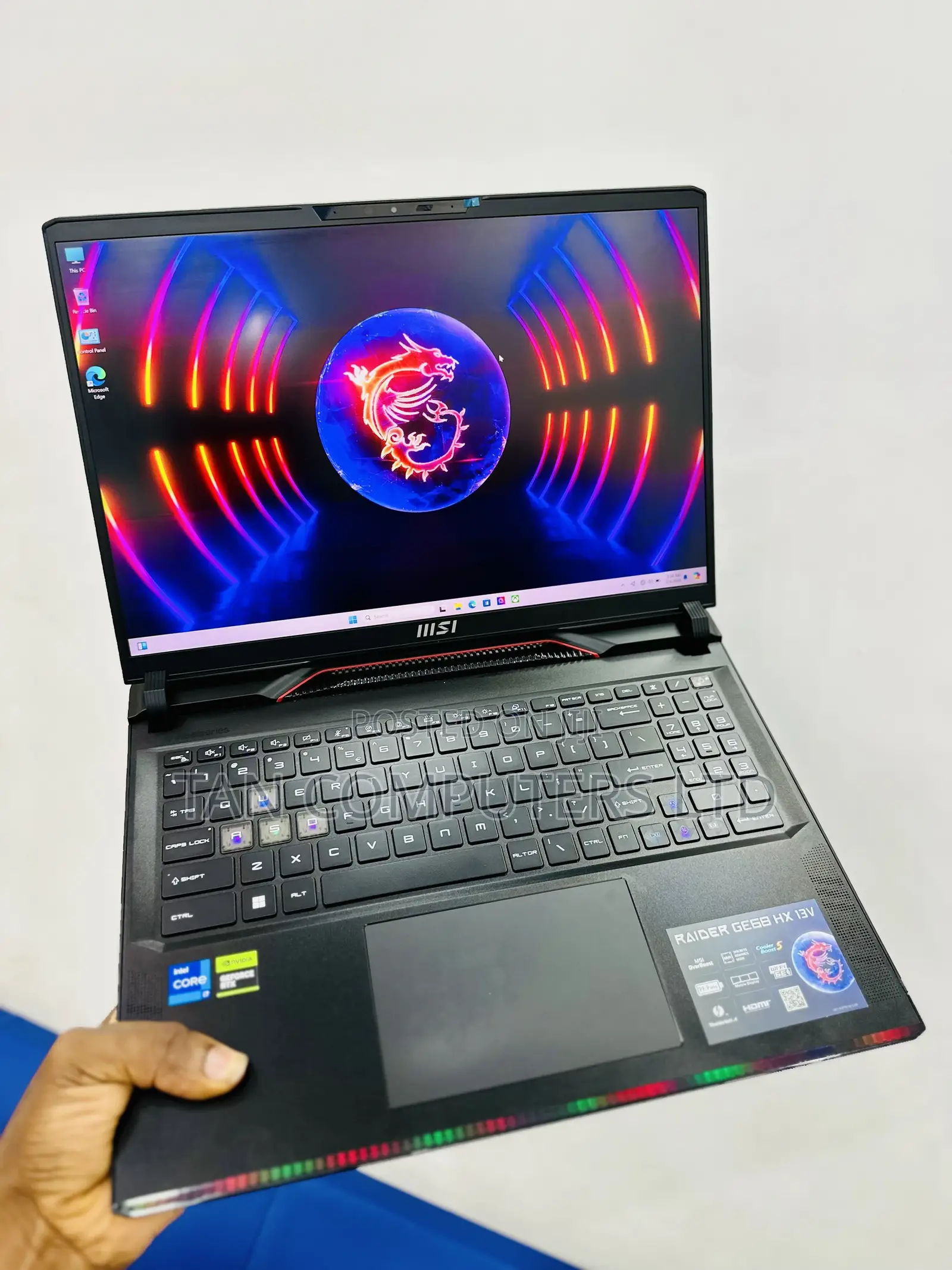 Laptop MSI GE66 Raider 16GB Intel Core i7 SSD 1.5T