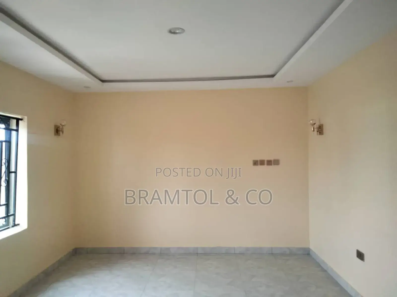 3bdrm Townhouse / Terrace in Apo District for rent