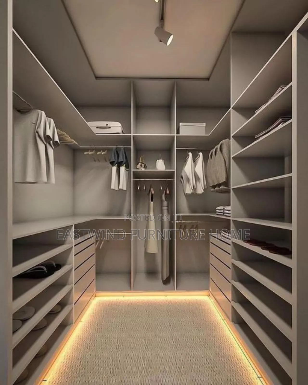 Walk-in Closet Wardrobe