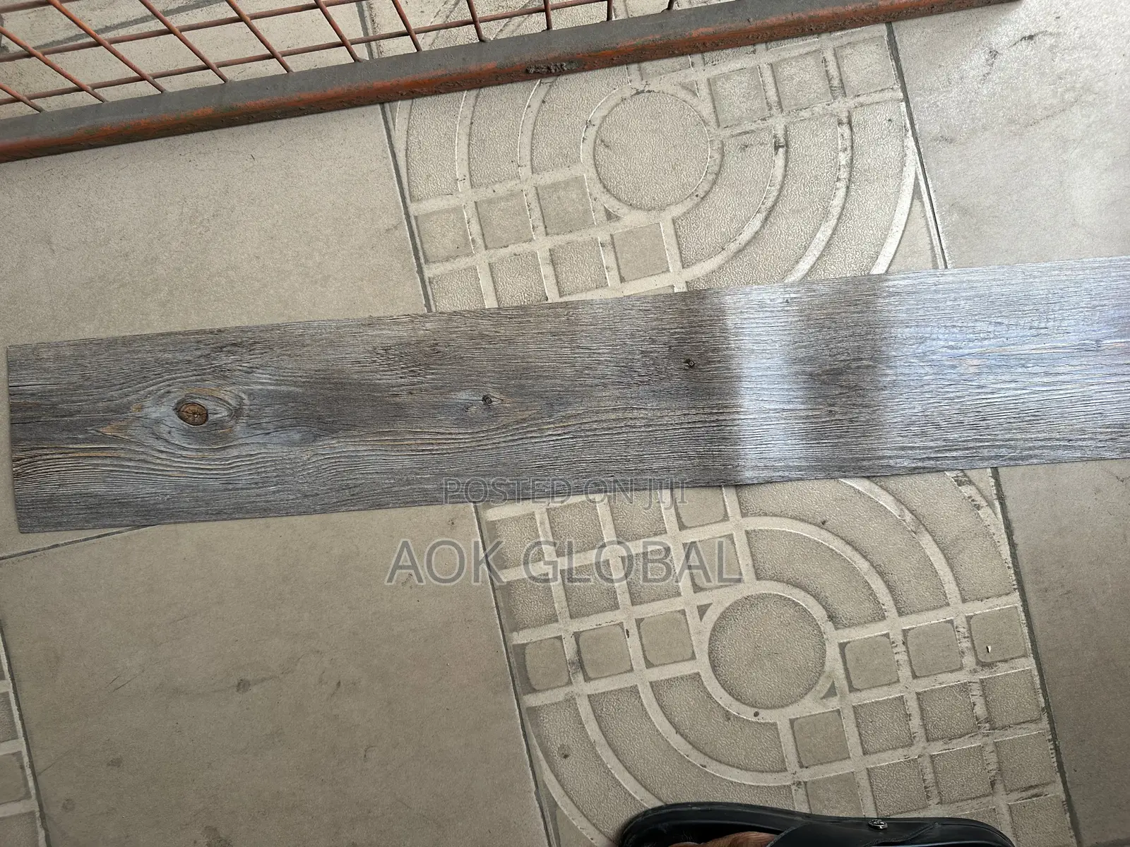 Vinyl Floor