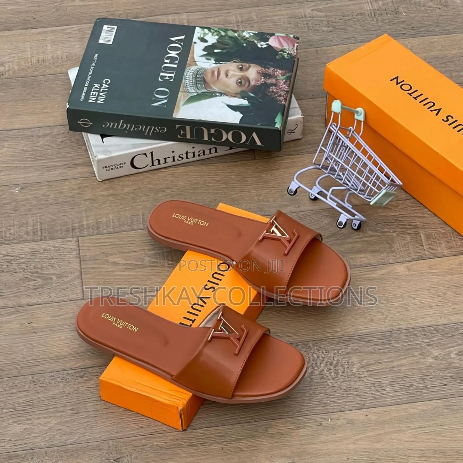 Lovely Et Quality Ladies Slippers 