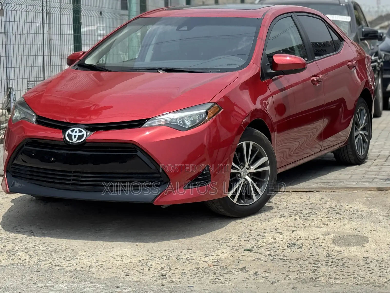 Toyota Corolla LE Eco (1.8L 4cyl 2A) 2019 Red