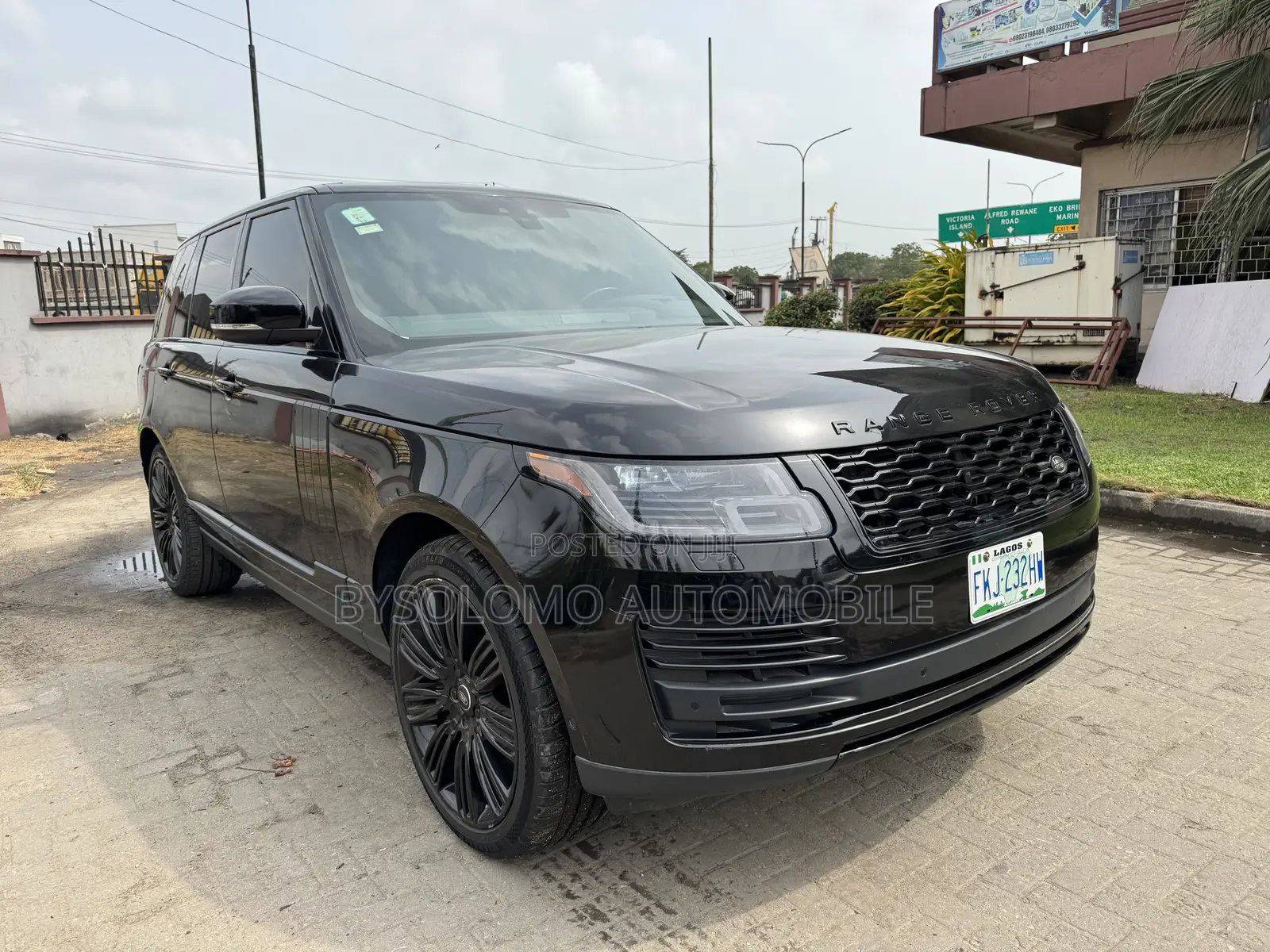 Land Rover Range Rover 3.0L V6 Supercharged HSE 2019 Black