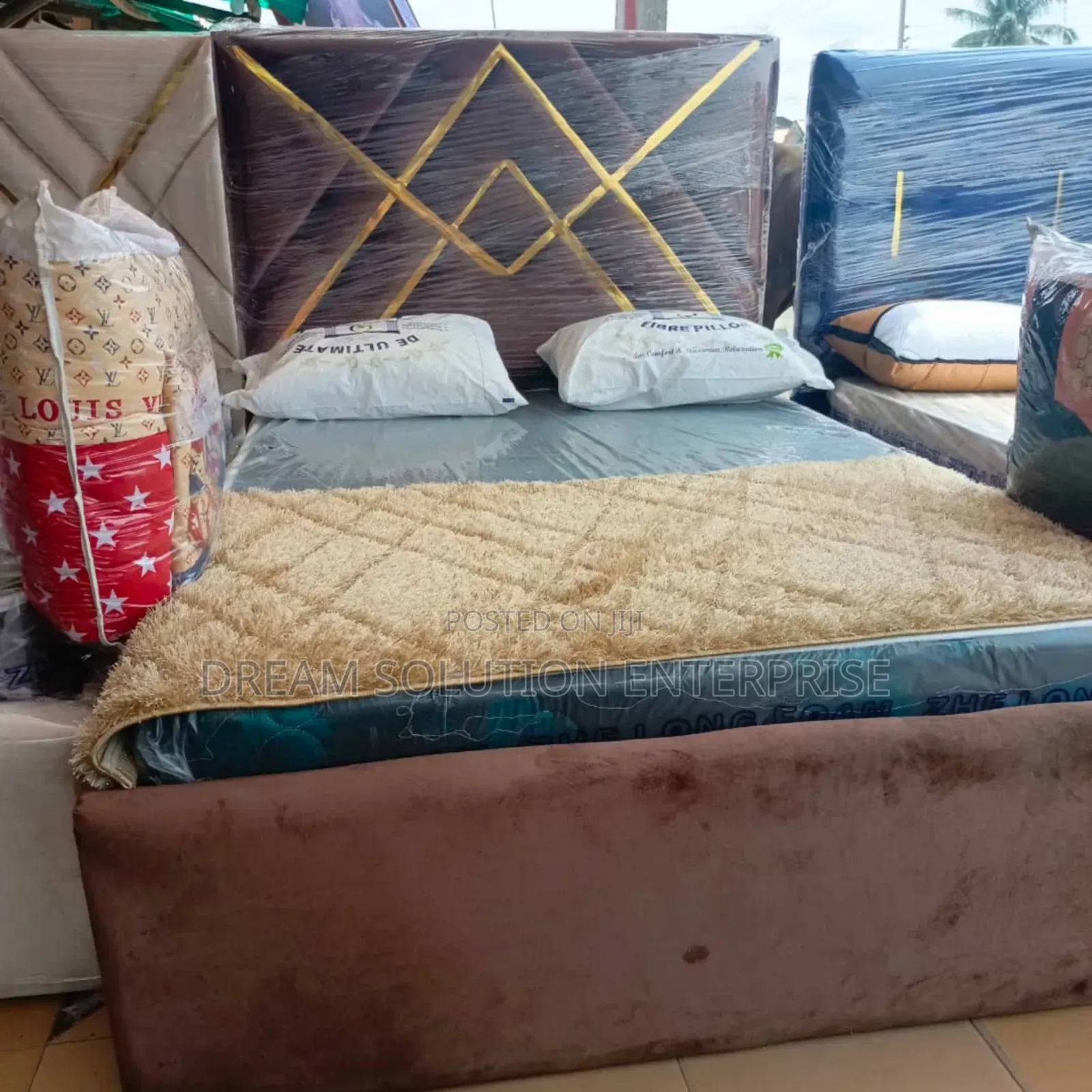 Quality 6/4 Bedframe and Mattress