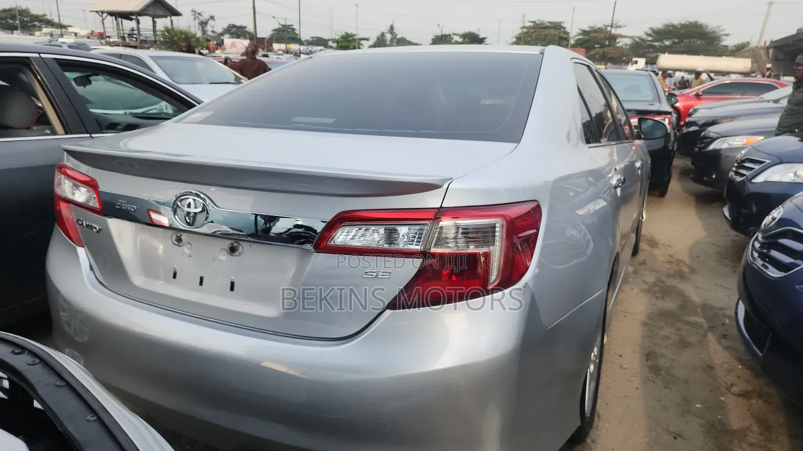 Toyota Camry 2015 Silver