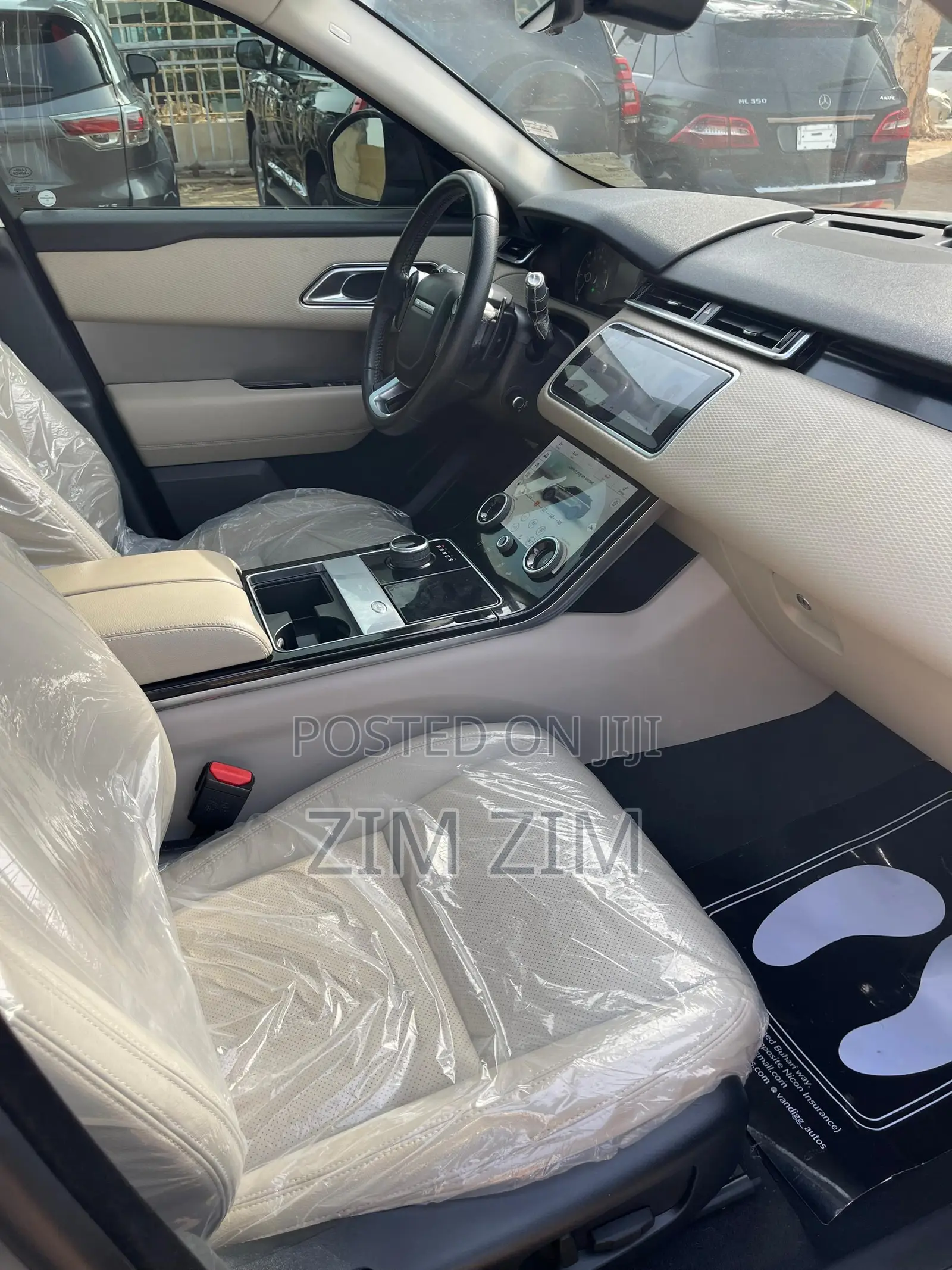 Land Rover Range Rover Velar P340 SE R-Dynamic 4x4 2019 Gold