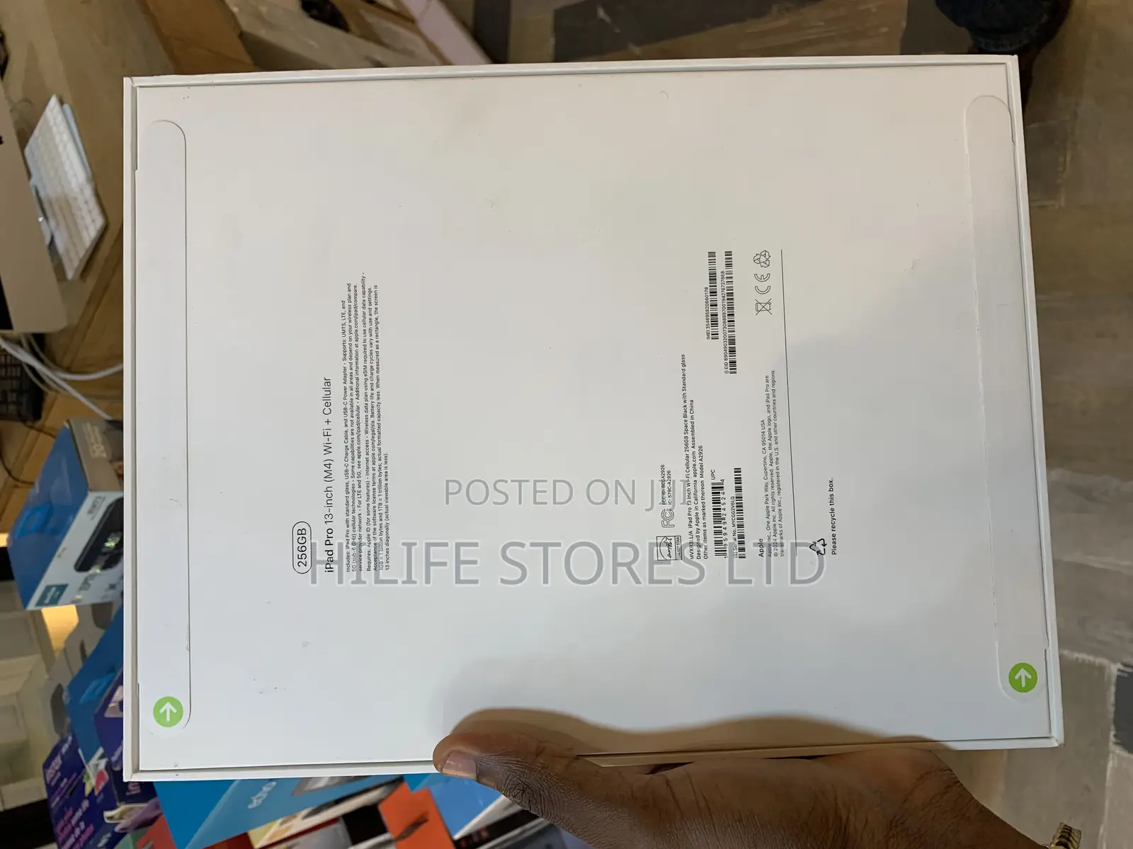 New Apple iPad Pro 13 (2024) 256 GB