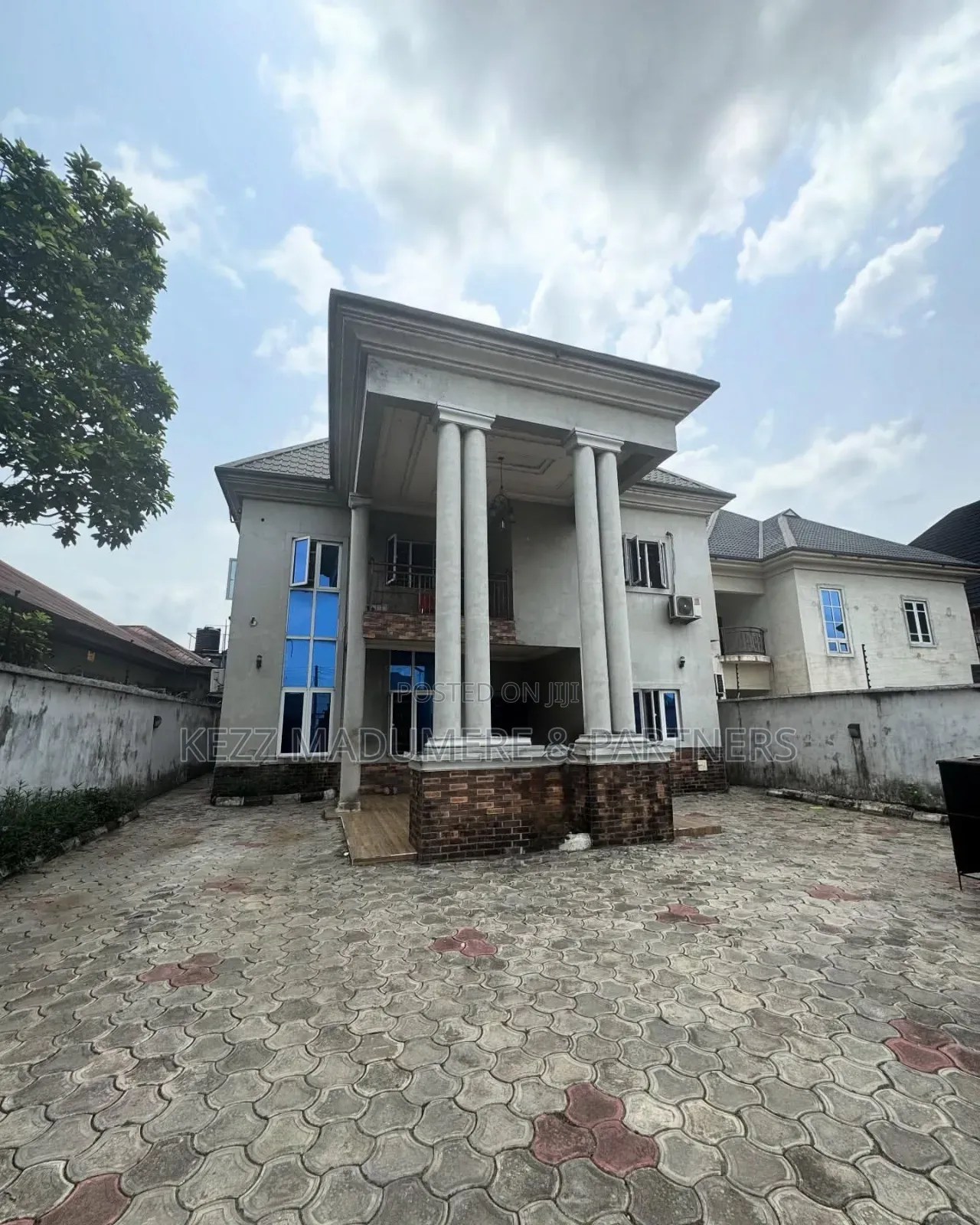 4bdrm Duplex in Nta Road , Port for sale