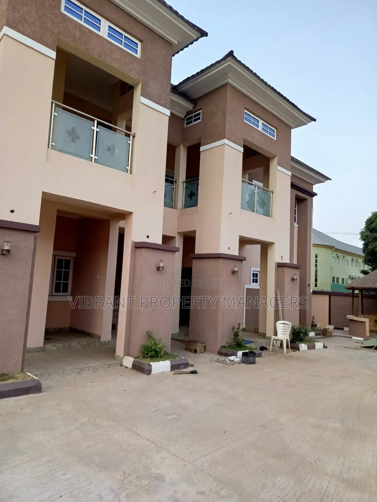 3bdrm Block of Flats in Chalawa Barnawa, Kaduna / Kaduna State for rent