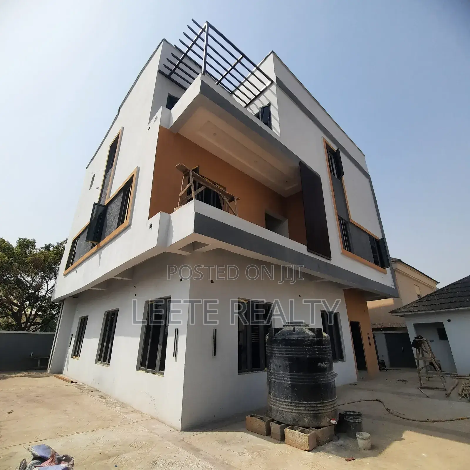 5bdrm Duplex in Jabi for sale