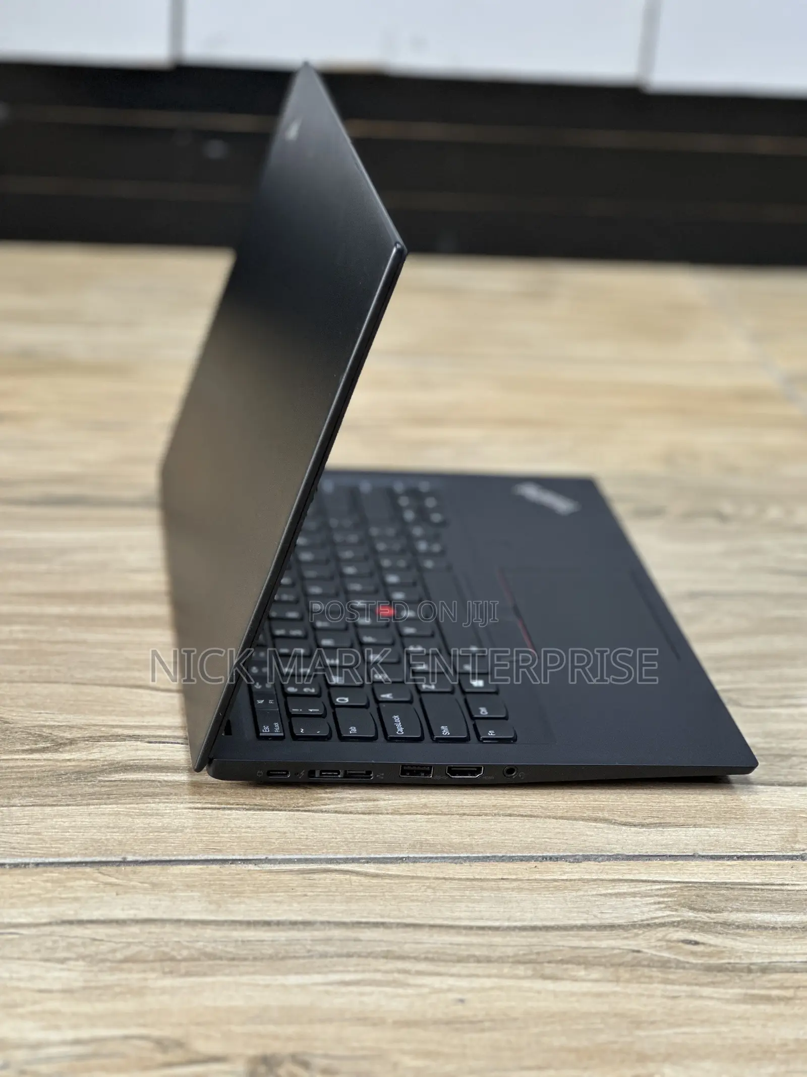 Laptop Lenovo Thinkpad T490s 8GB Intel Core i7 SSD 256GB