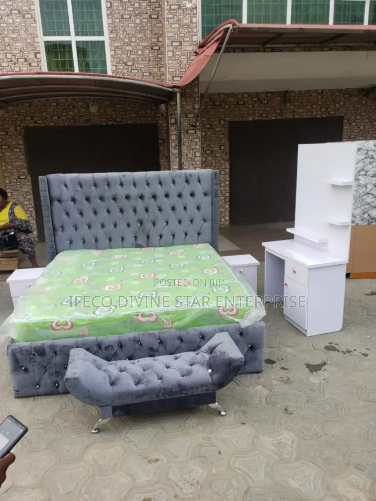 Complete Set of Bed